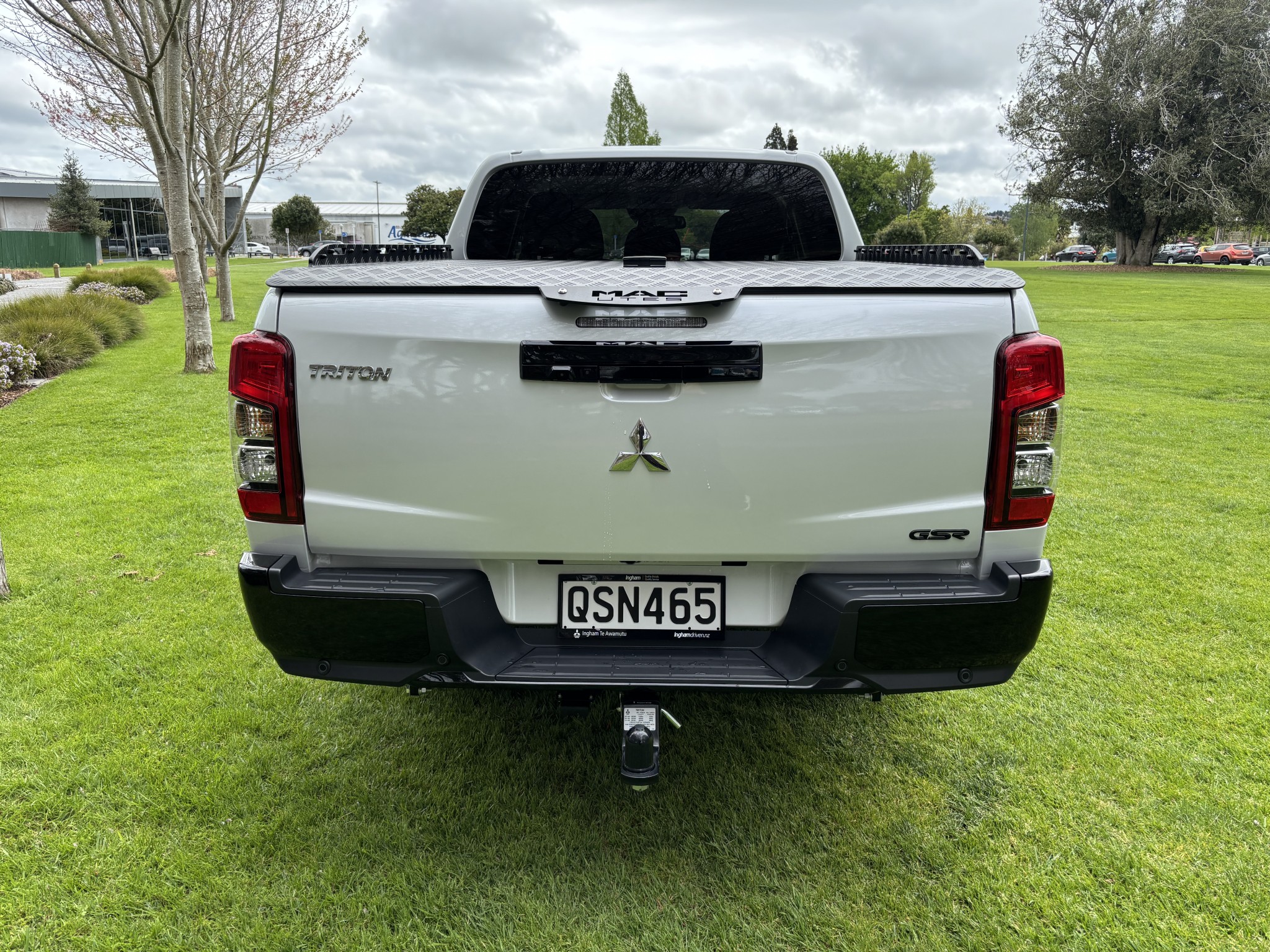 2024 Mitsubishi Triton | DC GSR 4WD 6AT 2.4D 4X4 BLACK EDITION AUTO | 24801 | 4