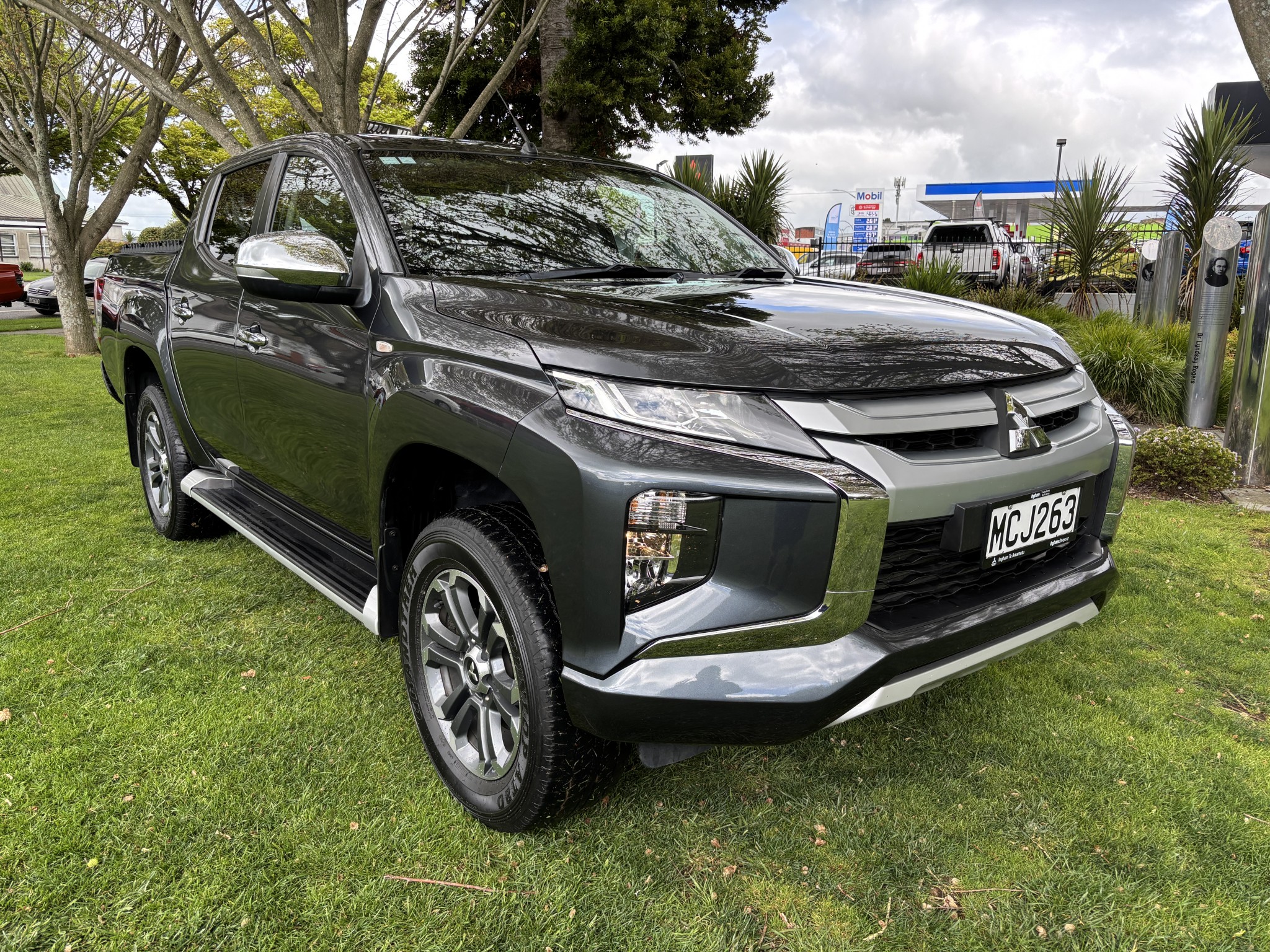 2019 Mitsubishi Triton | DC GLXR 6AT 2.4D/6AT 2WD AUTO DIESEL TURBO | 24760 | 1