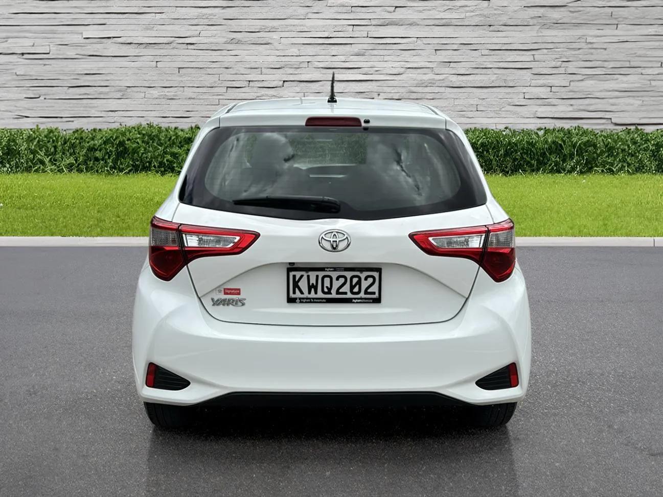 2017 Toyota Yaris | GX 1.3P/4AT HATCH 5 DOOR AUTO PETROL | 25004 | 5