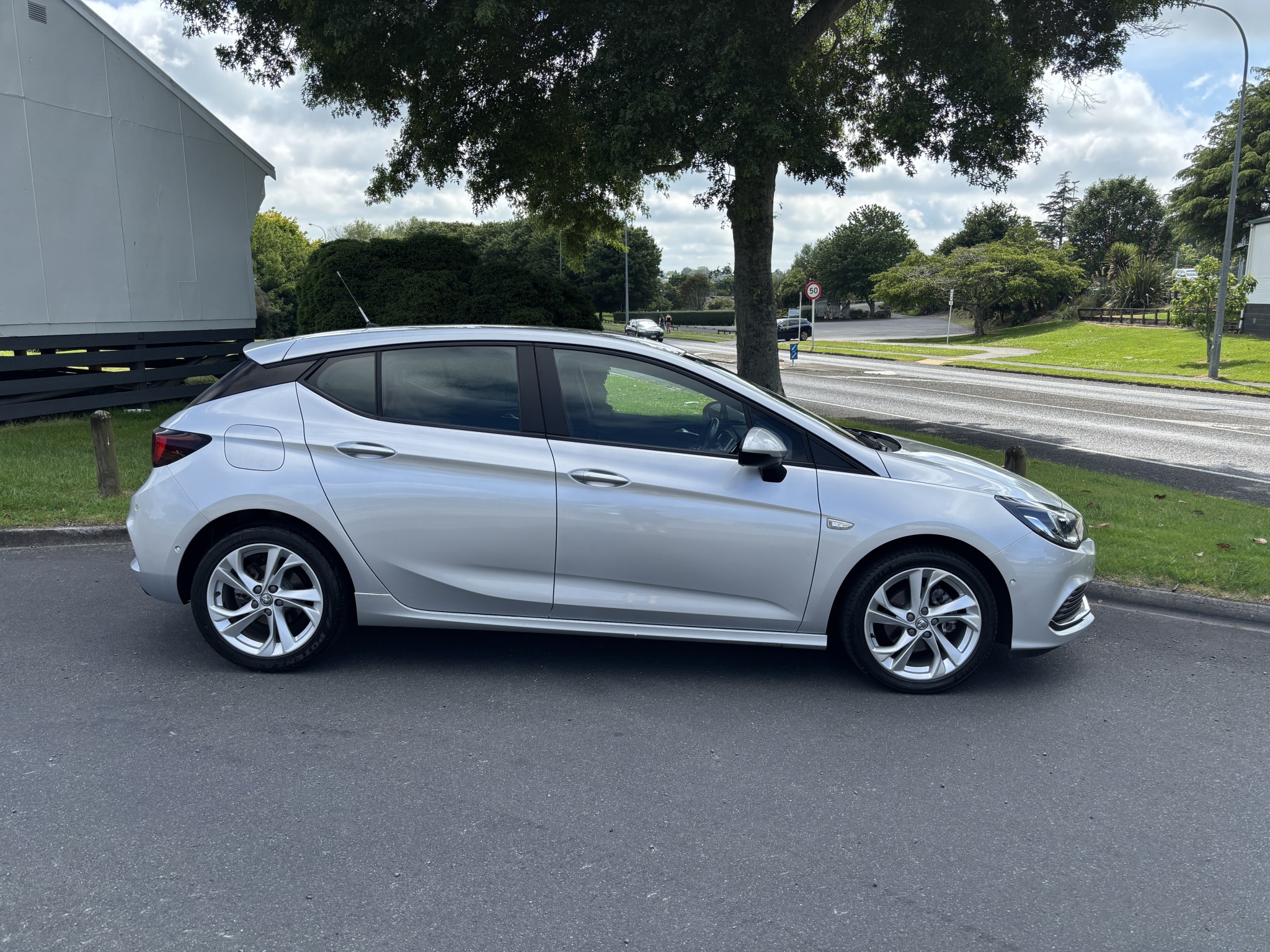 2017 Holden Astra | RS 1.6PT/6AT HATCH AUTO NZ NEW TURBO | 25321 | 3