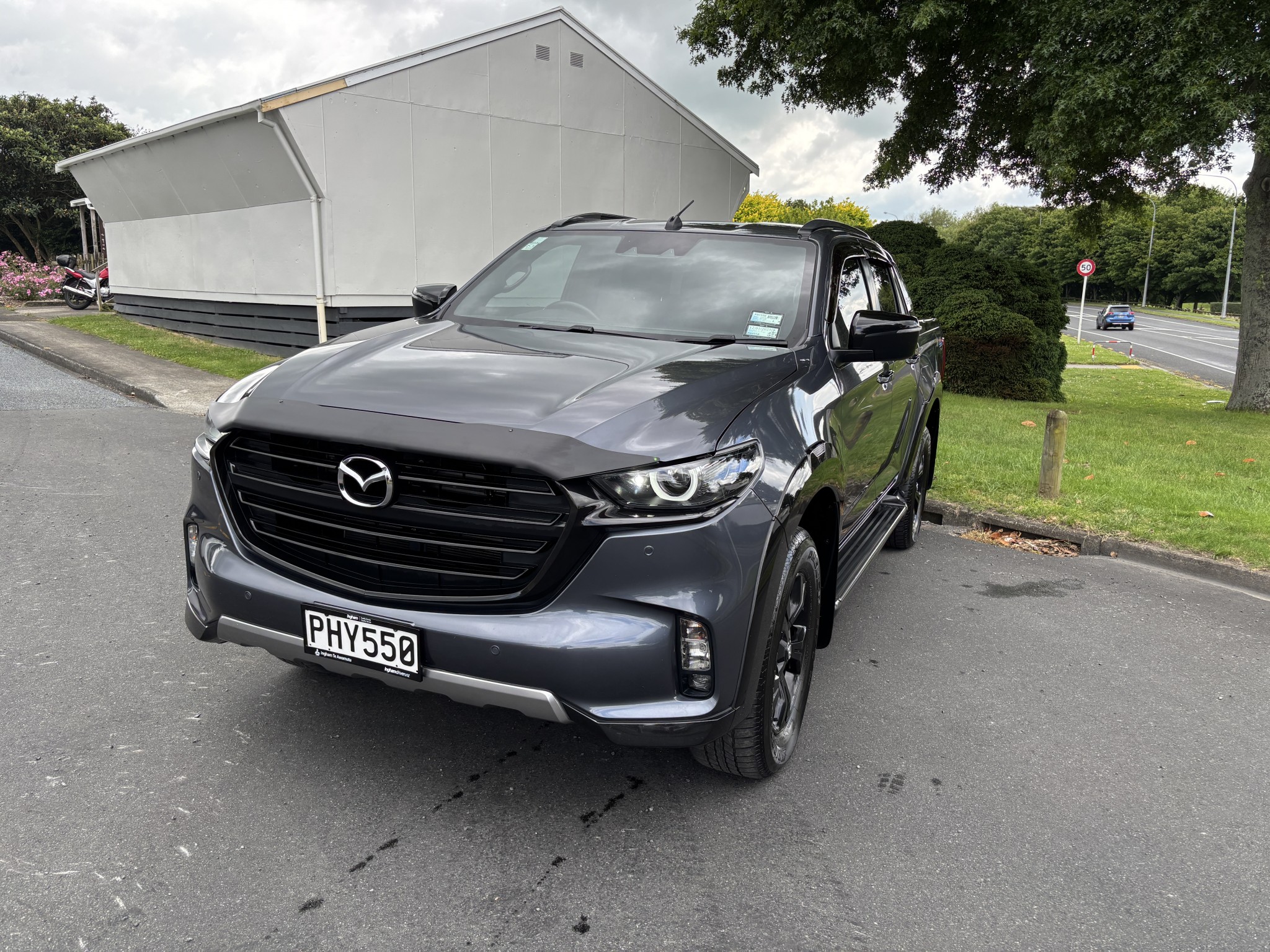 2022 Mazda BT-50 | TAKAMI D/C W/S 3.0DT AUTO 4WD LEATHER 4X4 | 25325 | 7