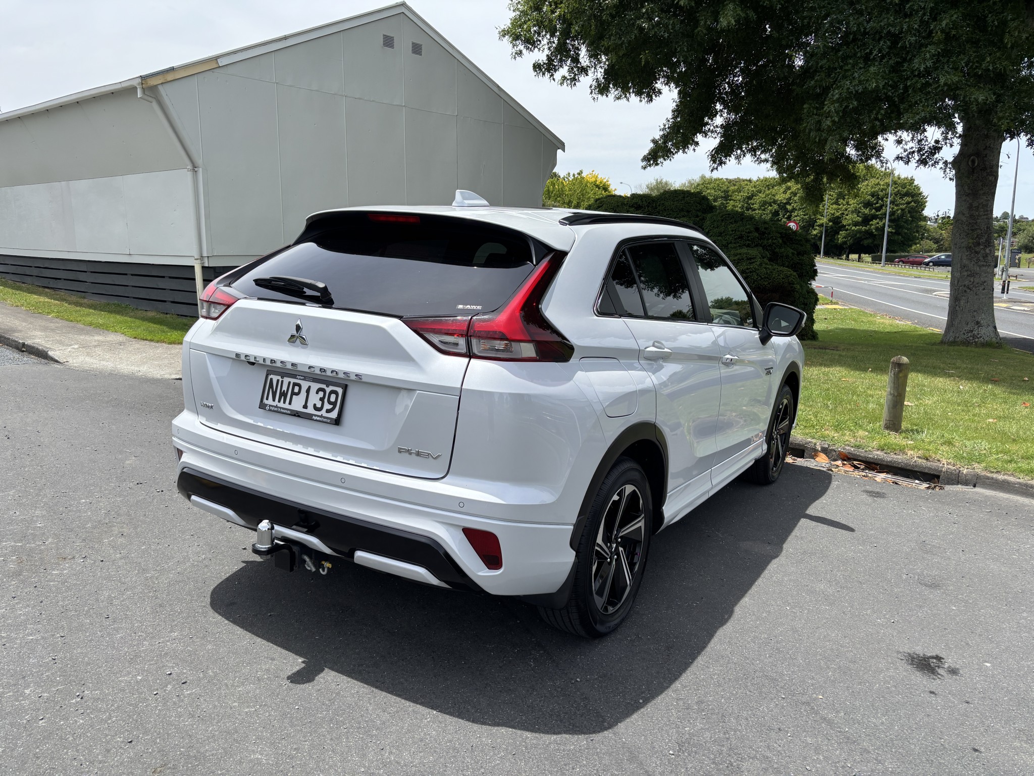 2021 Mitsubishi Eclipse Cross | VRX PHEV/4WD/AUTO SUV 5 SEAT HYBRID PLUG IN | 25400 | 3