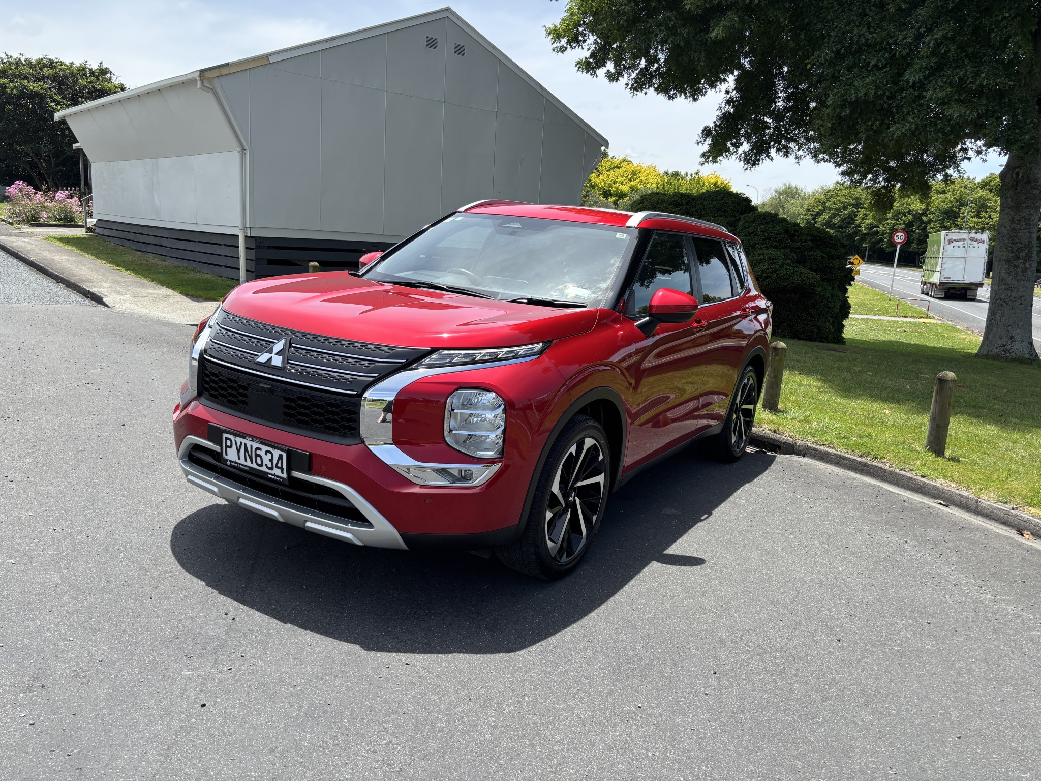 2023 Mitsubishi Outlander | XLS 2.5P/4WD/CVT 7 SEAT AUTO AWD PETROL | 25401 | 7