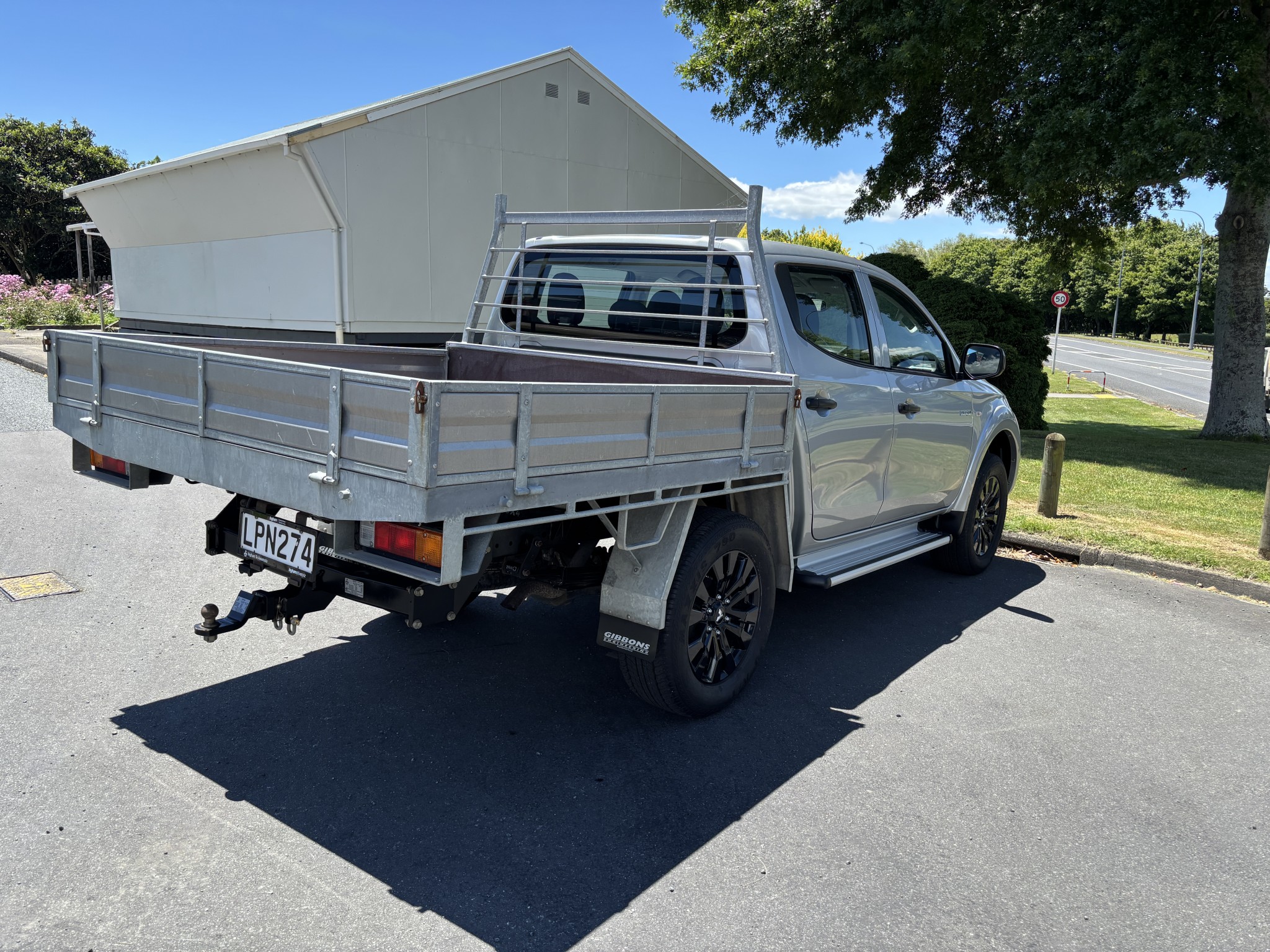 2018 Mitsubishi Triton | DC CHASSIS GLX 4WD 5AT 2.4 AUTO FLAT DECK | 25444 | 4