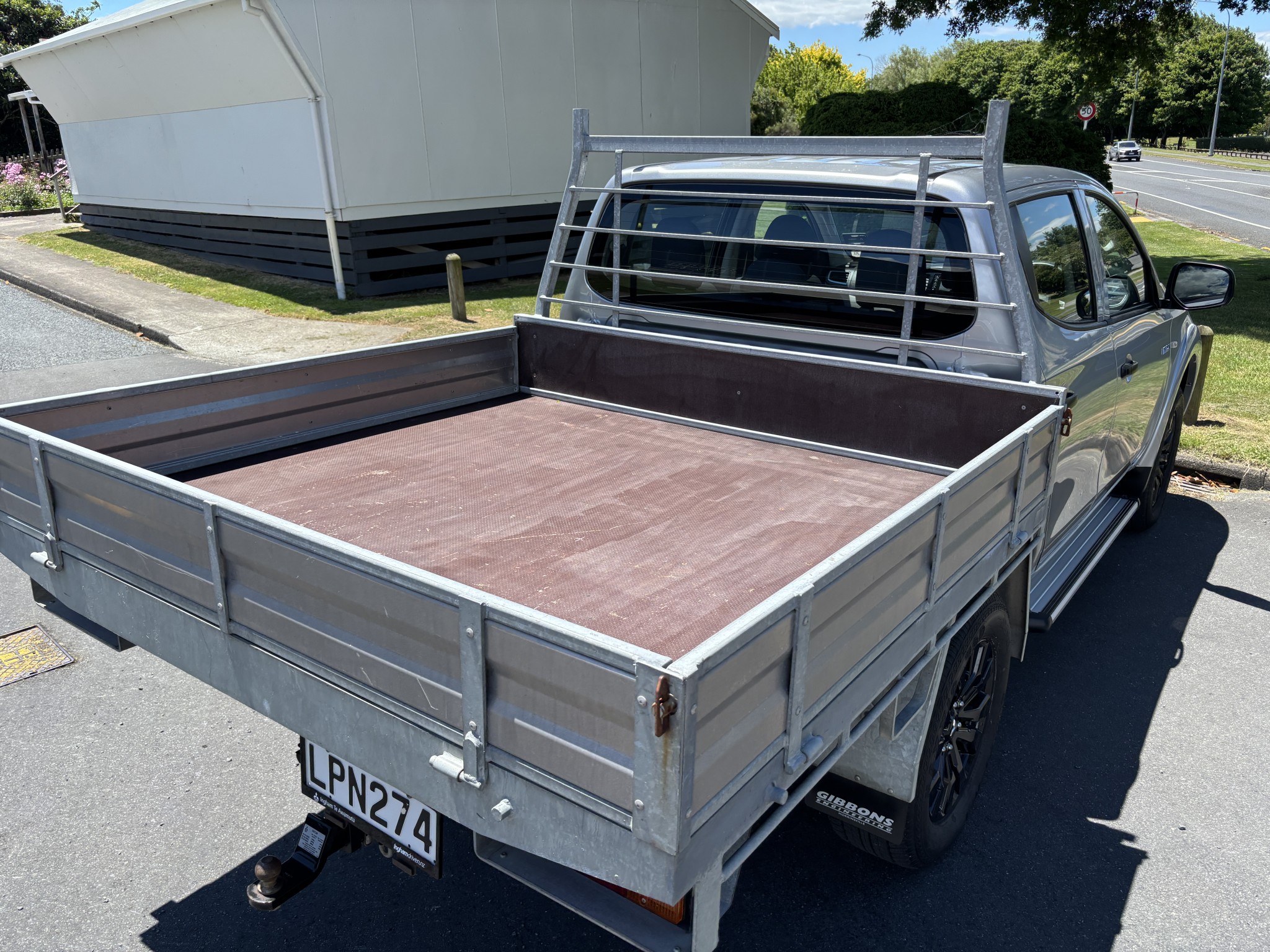 2018 Mitsubishi Triton | DC CHASSIS GLX 4WD 5AT 2.4 AUTO FLAT DECK | 25444 | 6