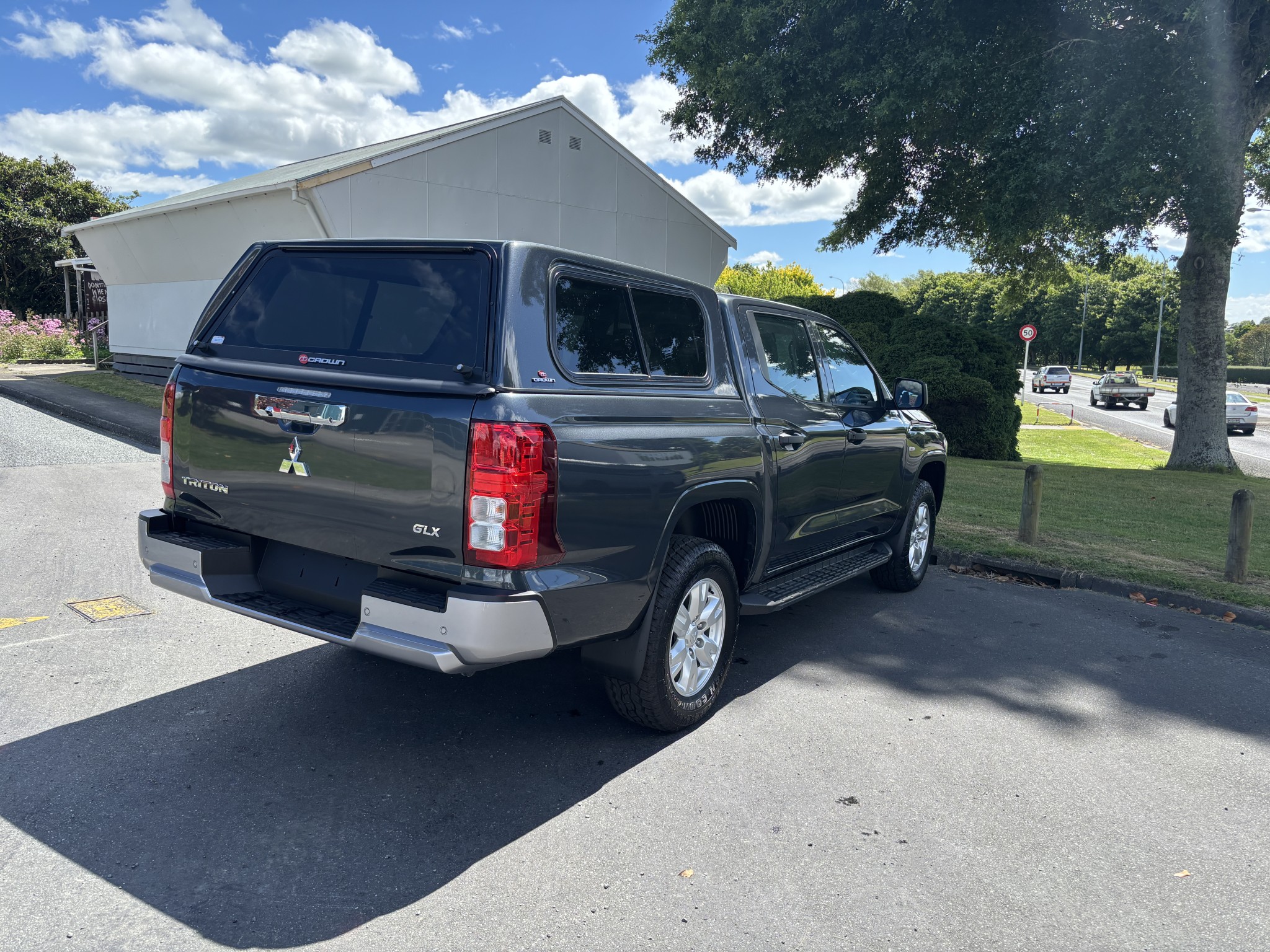 2024 Mitsubishi Triton | DC GLX 6AT 2.4DT AUTO 2WD CANOPY | 25472 | 4