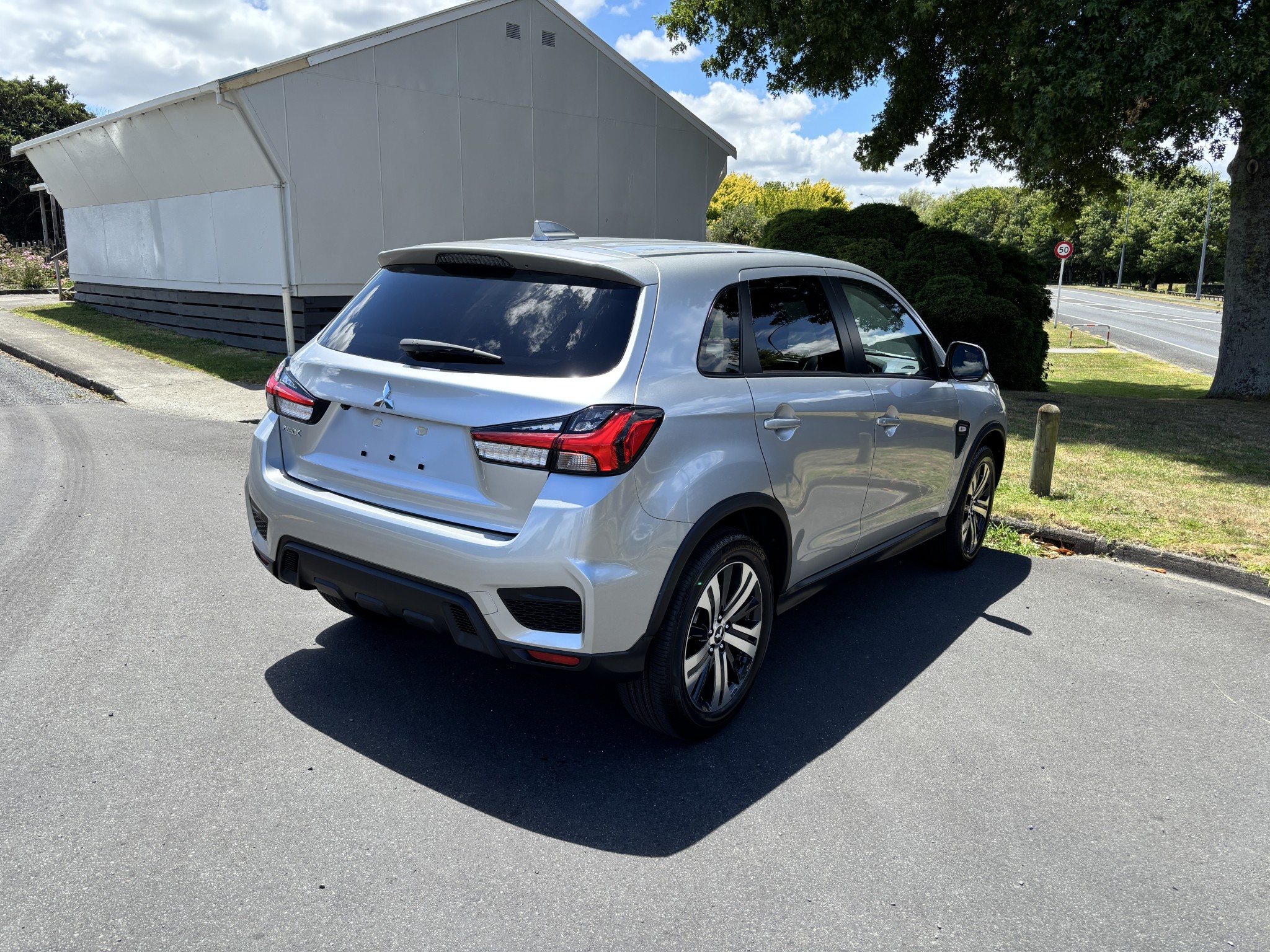 2025 Mitsubishi ASX | LS 2.0P/CVT SUV AUTO PETROL 5 DOOR  | 25760 | 4