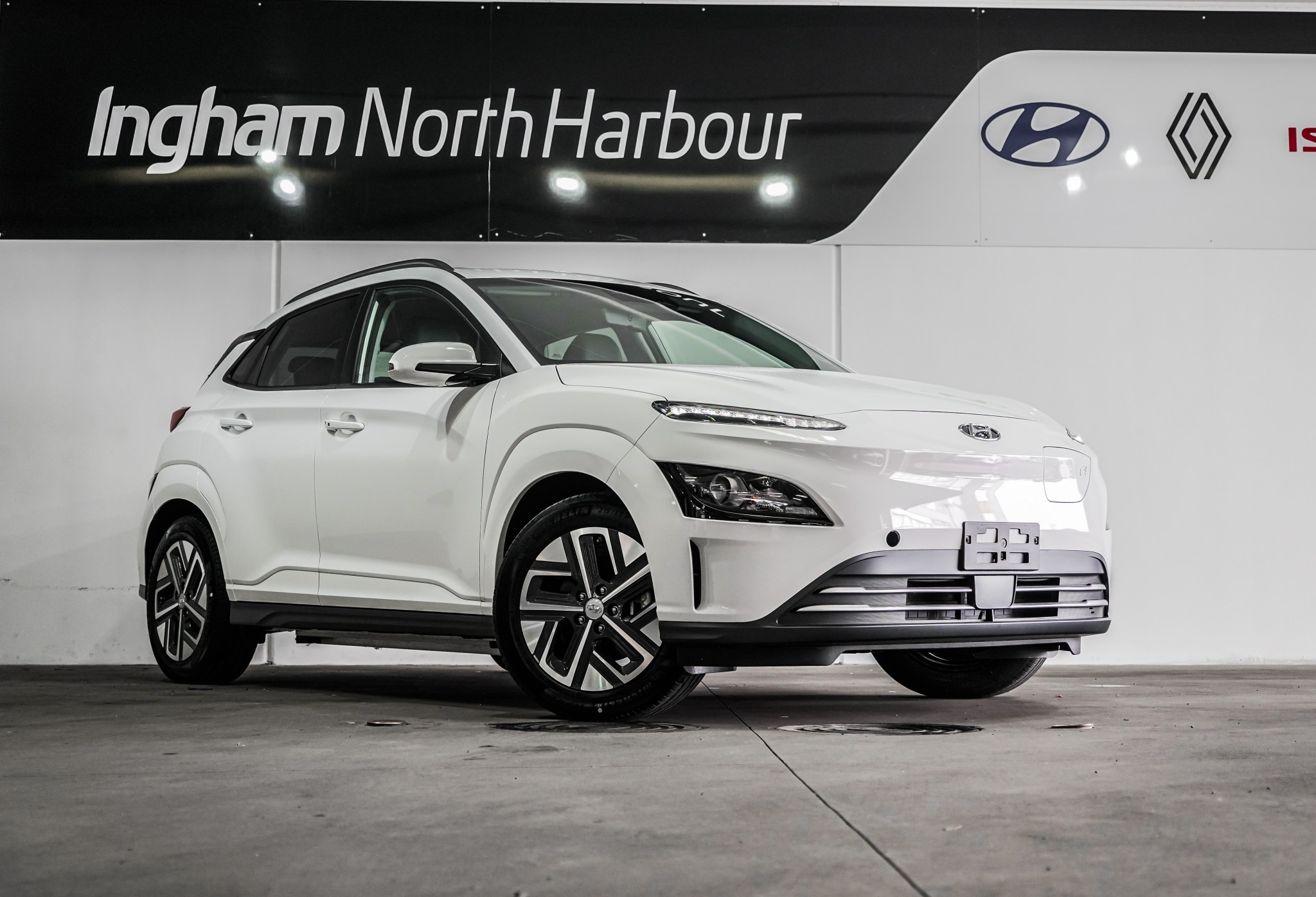 2024 Hyundai Kona | EV 64KWH 150KW/EV/FD | 24074 | 1