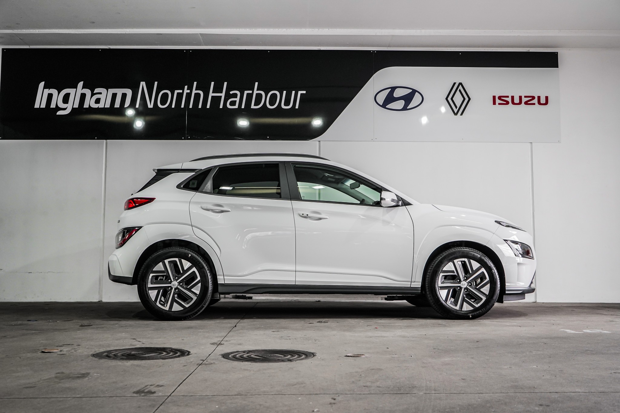 2024 Hyundai Kona | EV 64KWH 150KW/EV/FD | 24074 | 2