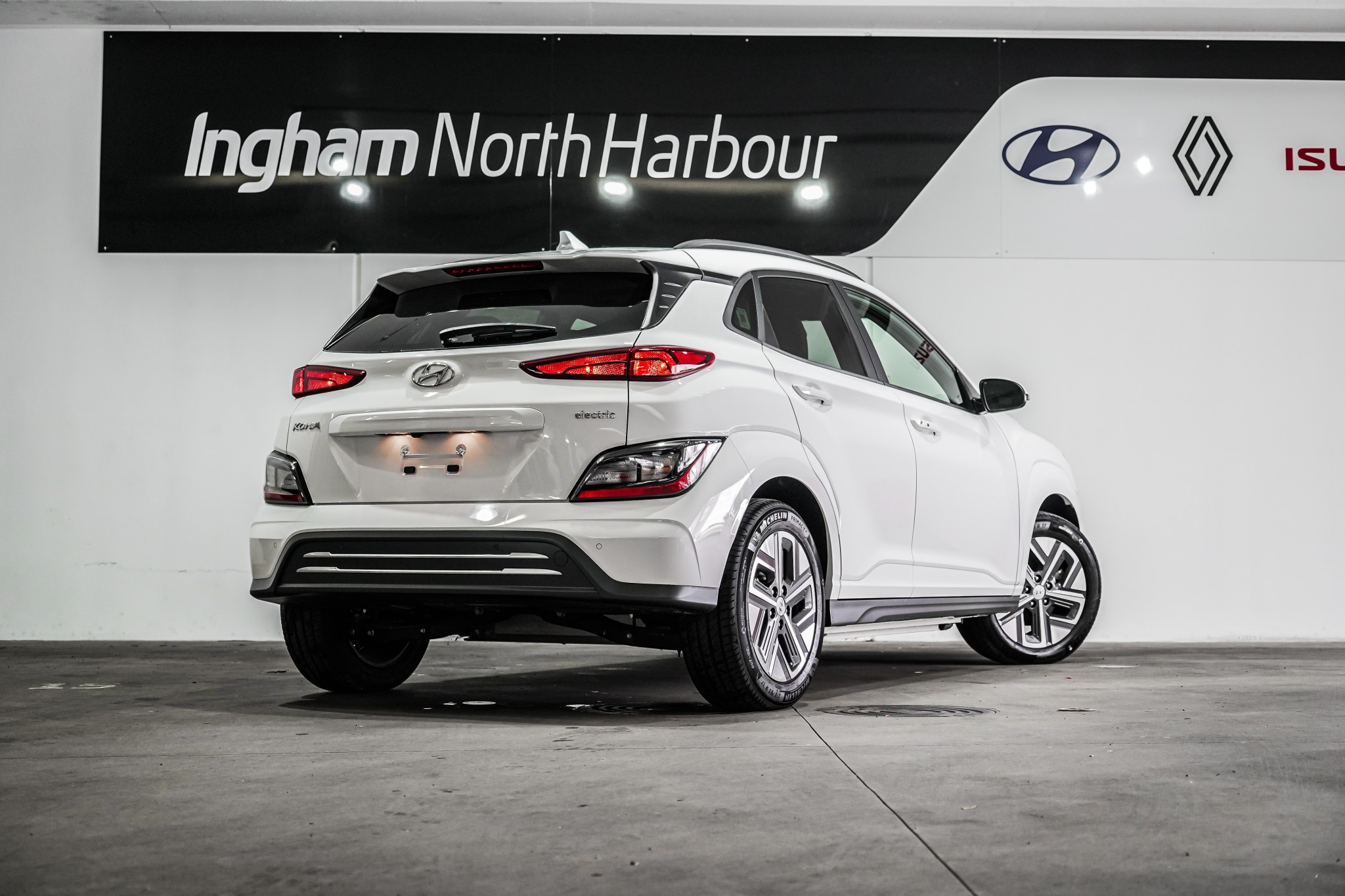 2024 Hyundai Kona | EV 64KWH 150KW/EV/FD | 24074 | 3