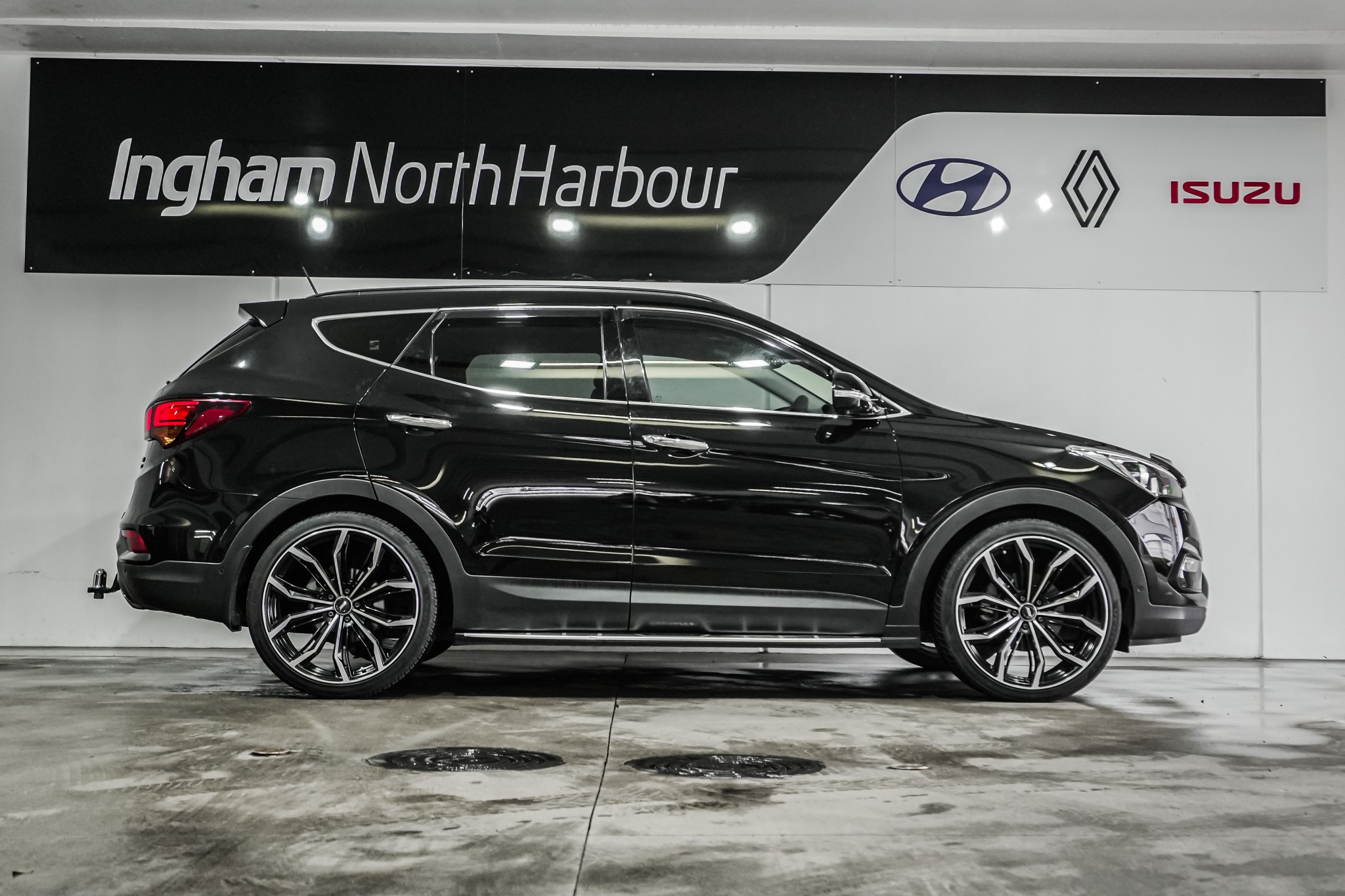 2016 Hyundai Santa Fe | DM 2.2D ELITE | 24606 | 2