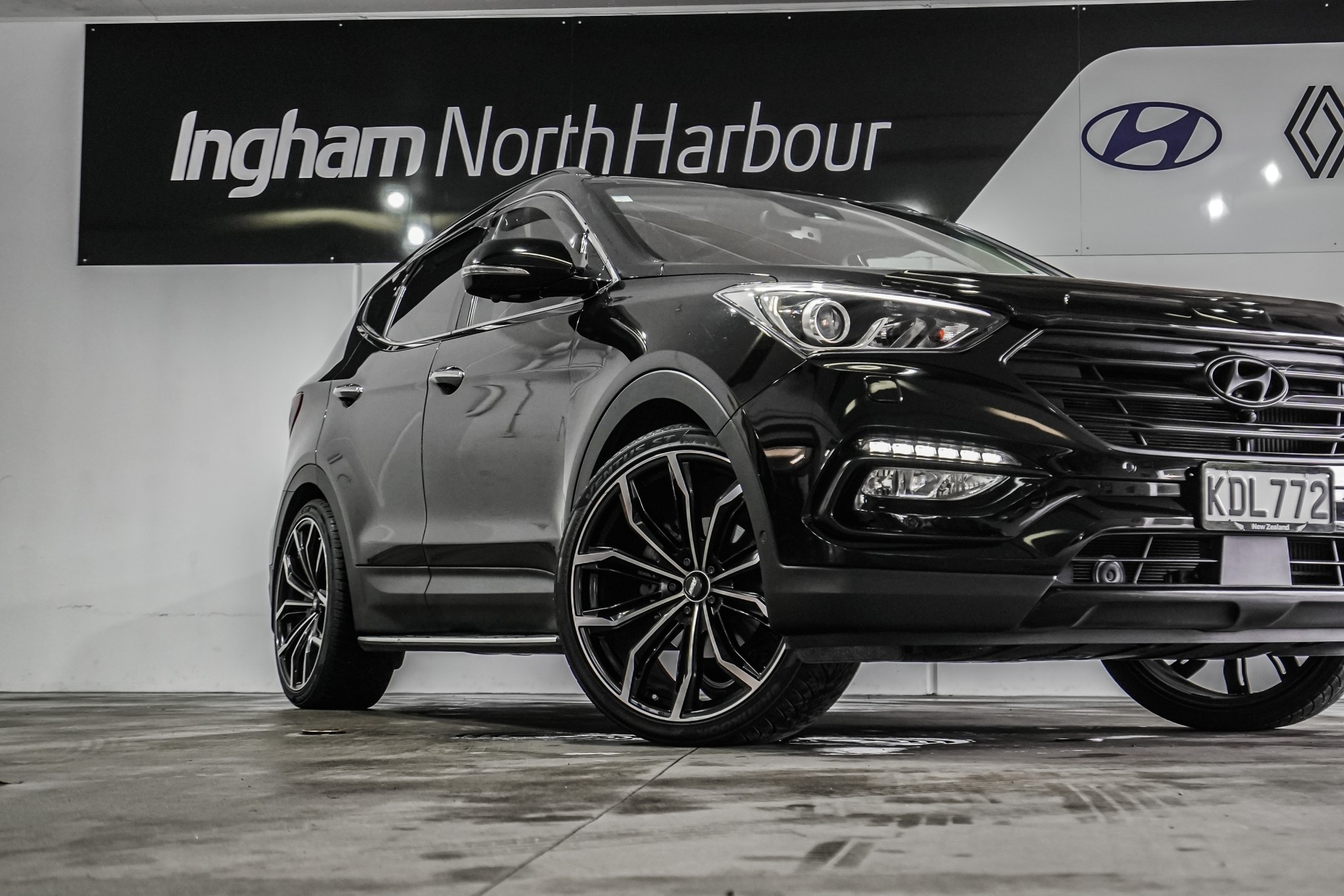 2016 Hyundai Santa Fe | DM 2.2D ELITE | 24606 | 6