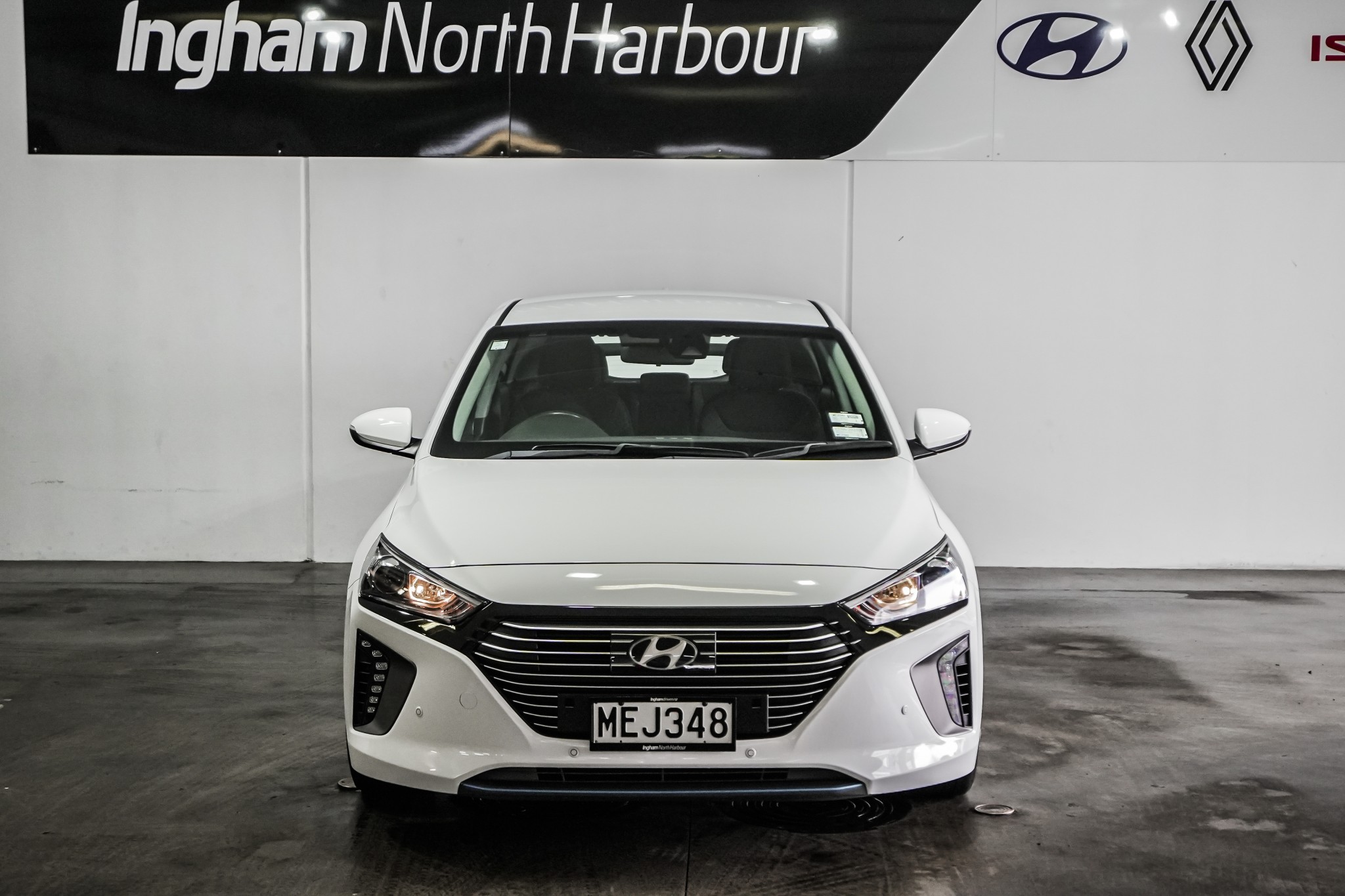 2019 Hyundai Ioniq | PHEV 6AM | 24574 | 4