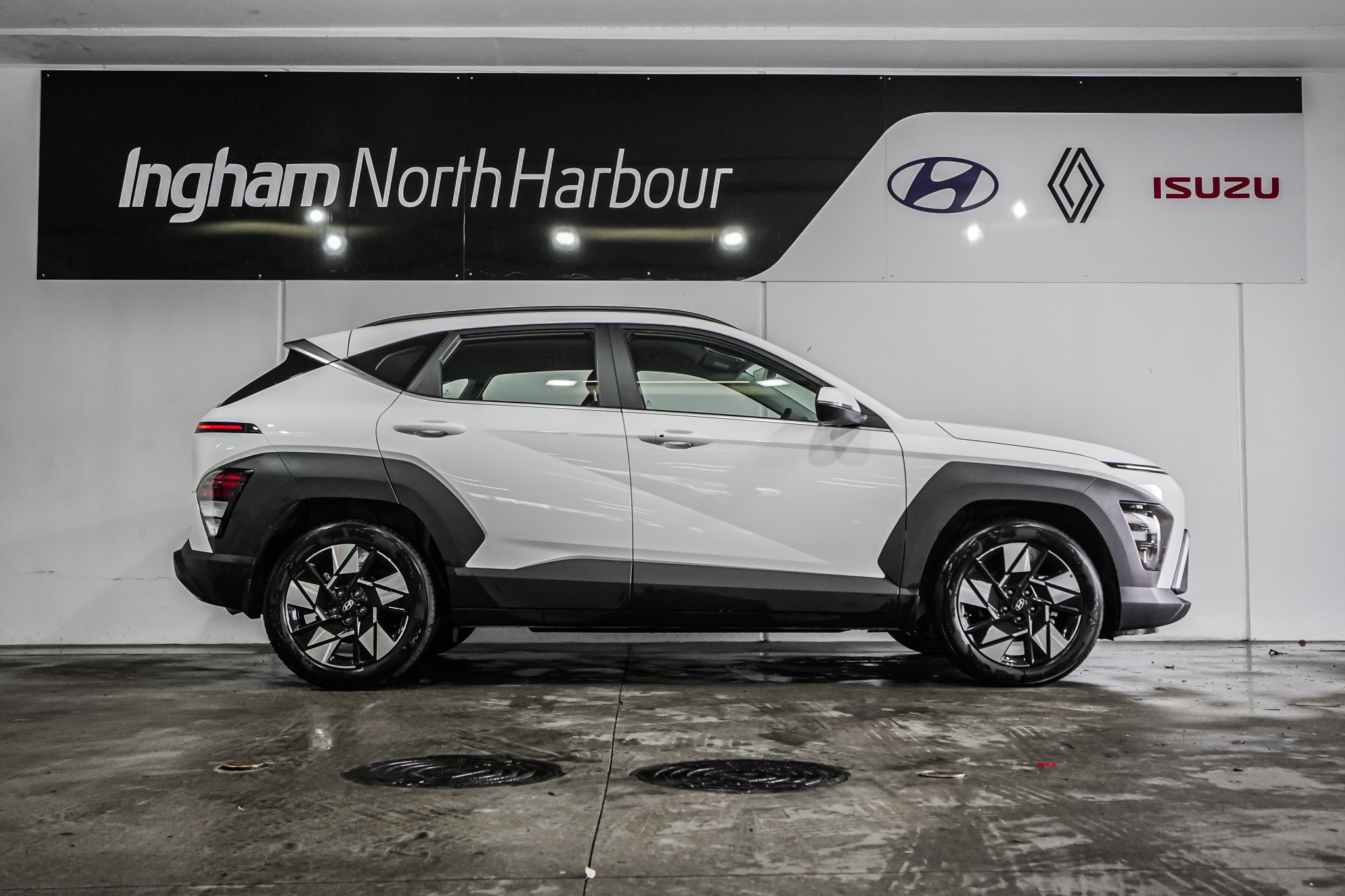 2024 Hyundai Kona | 2.0 ACTIVE 2WD | 23472 | 2