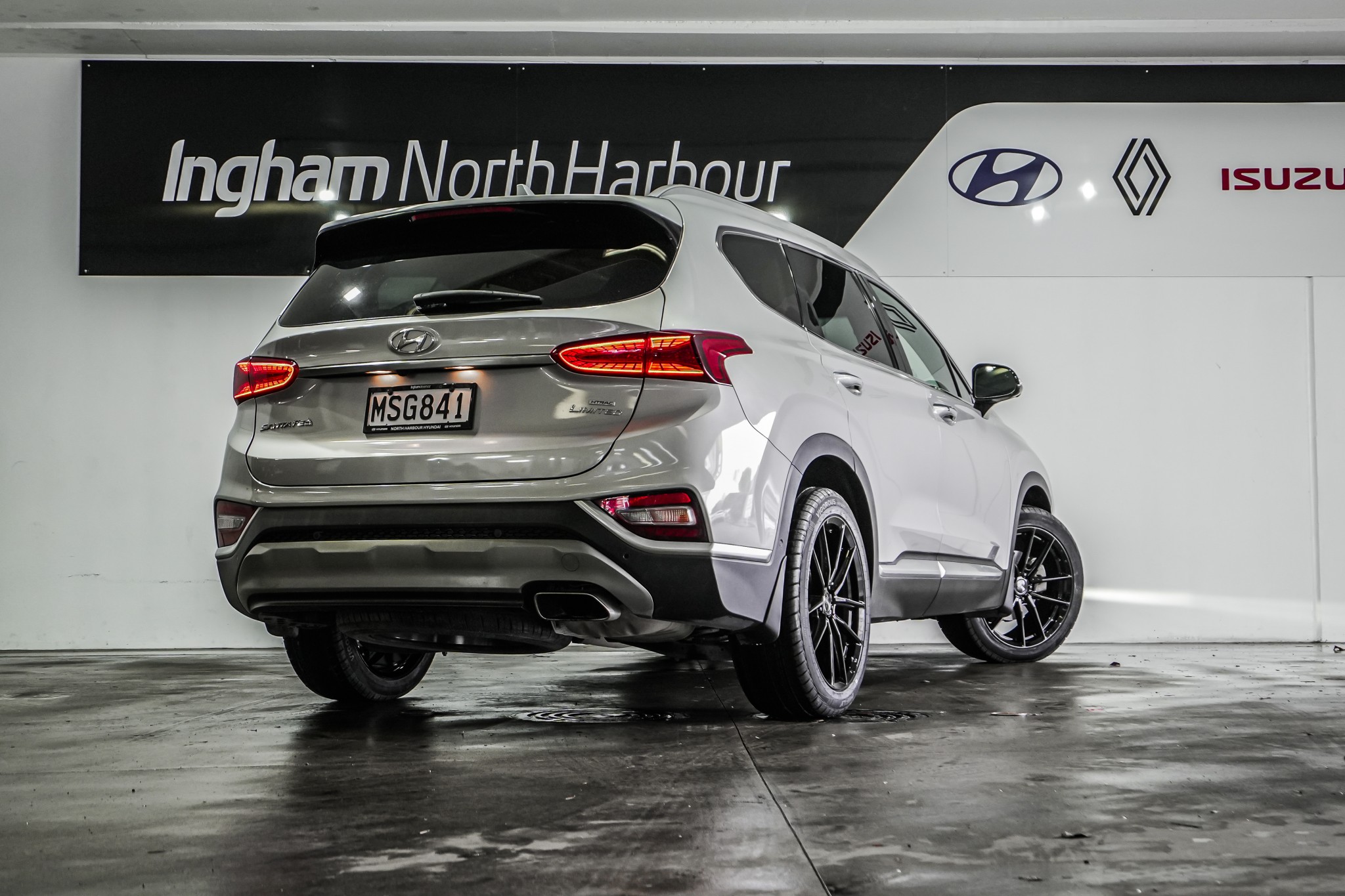 2020 Hyundai Santa Fe | TM LIMITED 2.4P/4WD | 24637 | 3