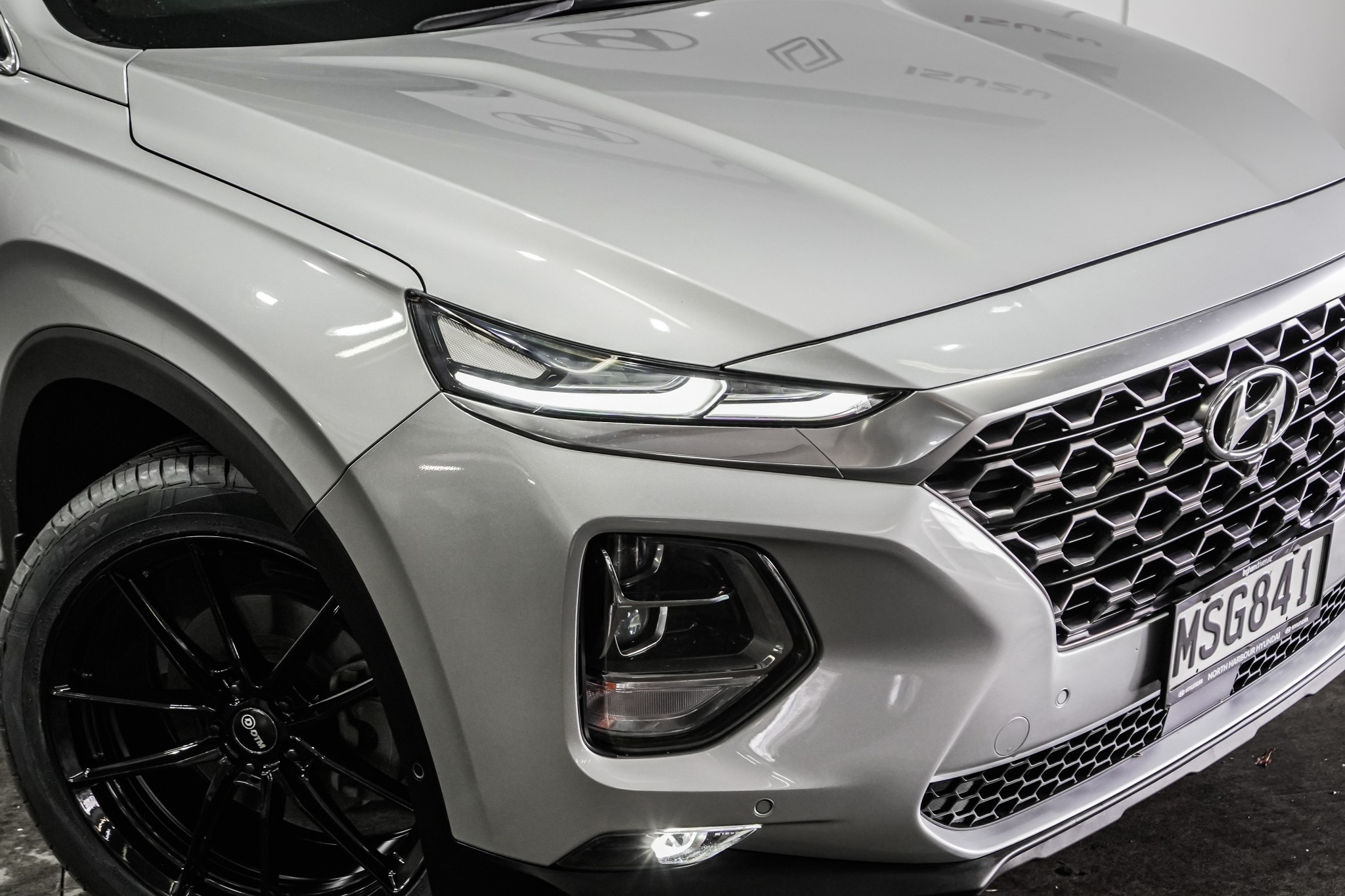 2020 Hyundai Santa Fe | TM LIMITED 2.4P/4WD | 24637 | 6