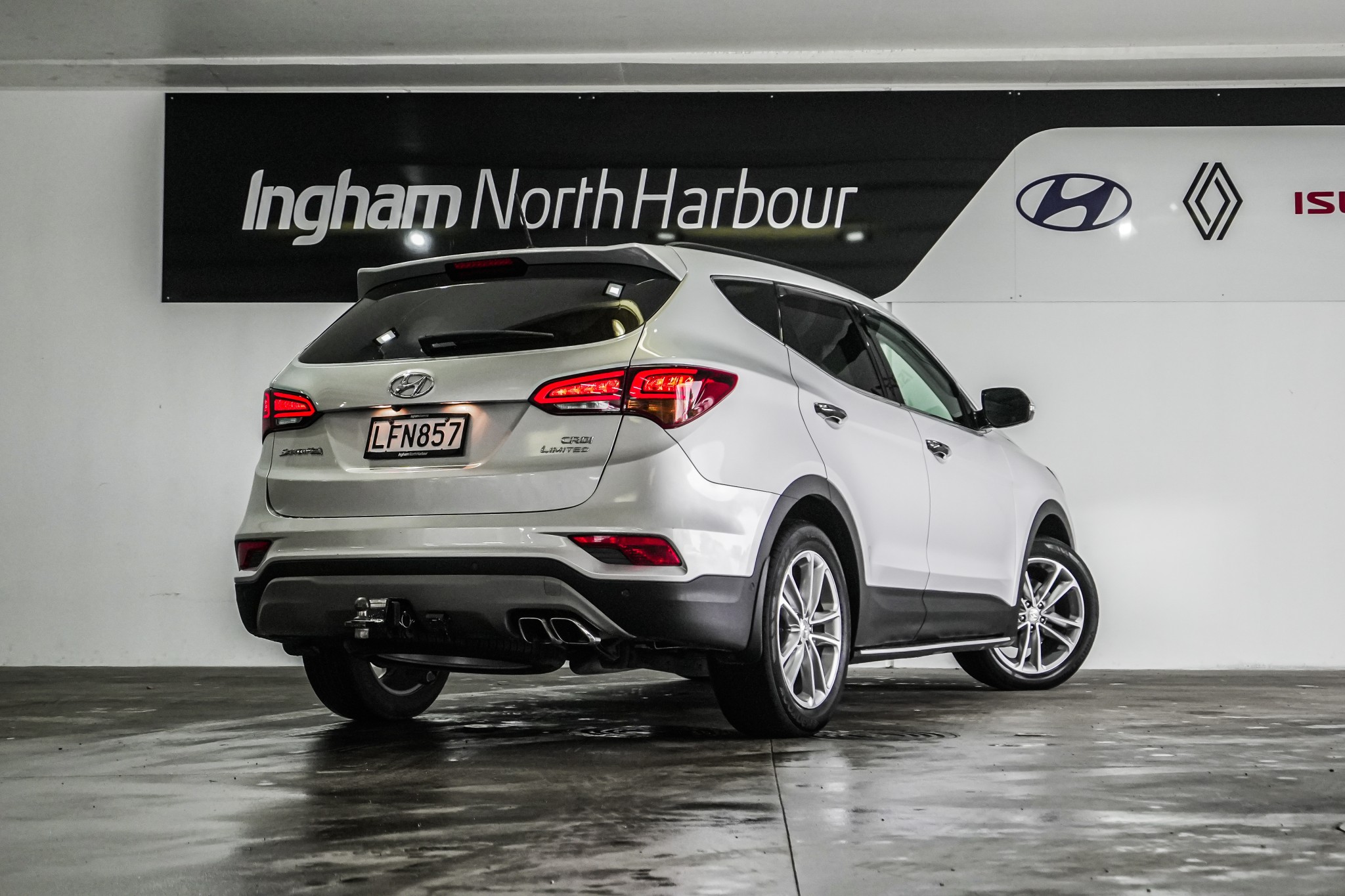 2018 Hyundai Santa Fe | DM LIMITED 2.2D/4WD | 25379 | 2