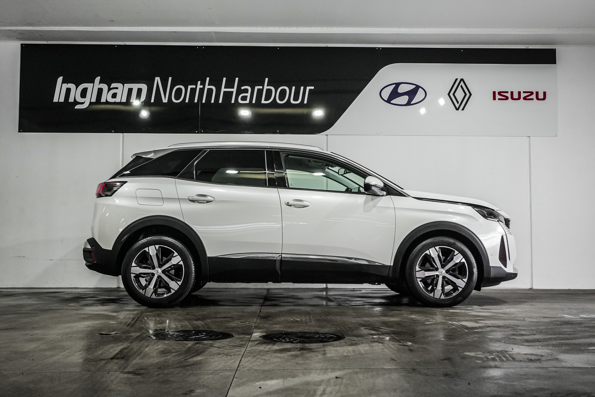 2021 Peugeot 3008 | ALLURE 1.6PT/6AT | 25500 | 2