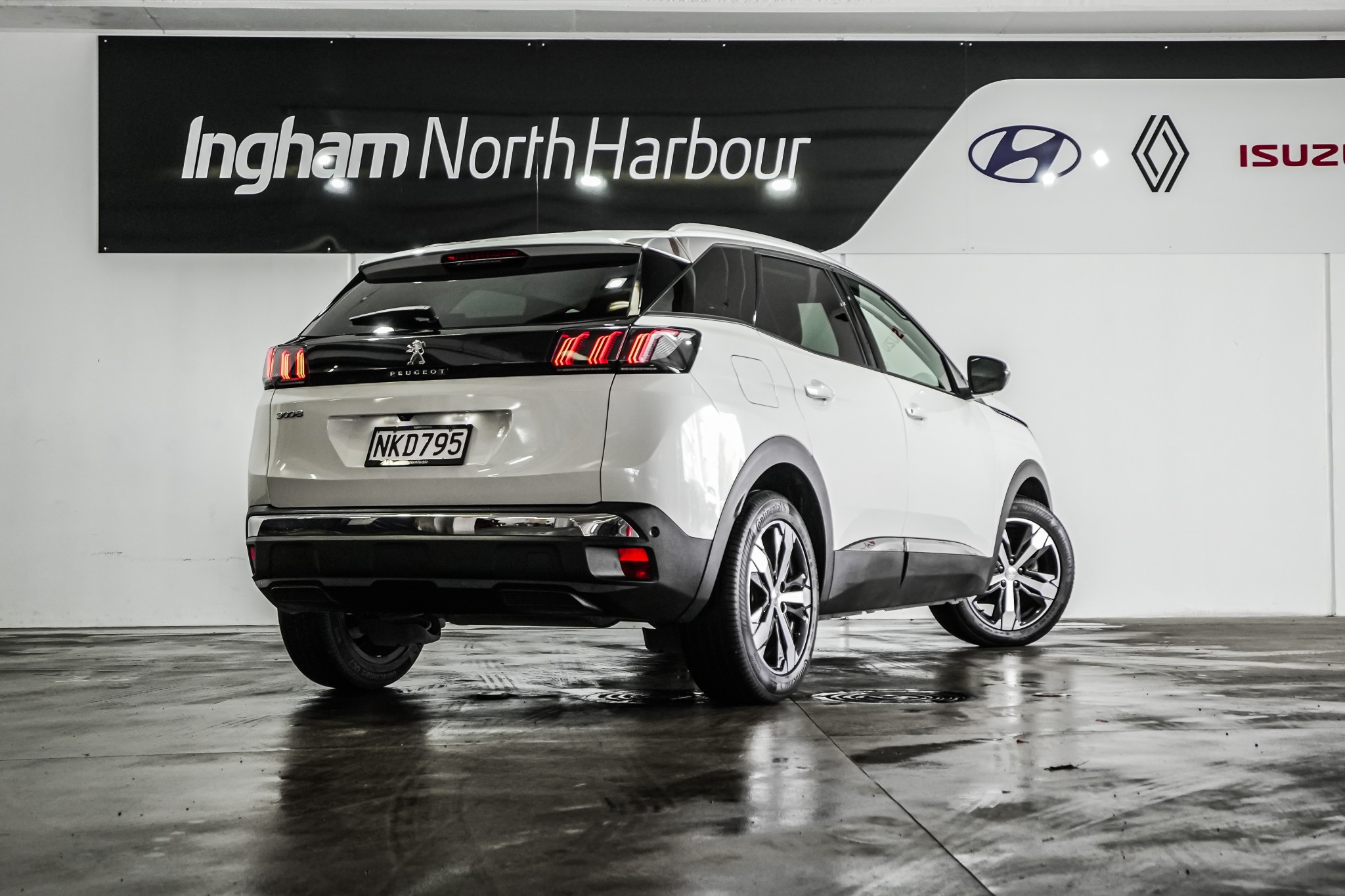 2021 Peugeot 3008 | ALLURE 1.6PT/6AT | 25500 | 3