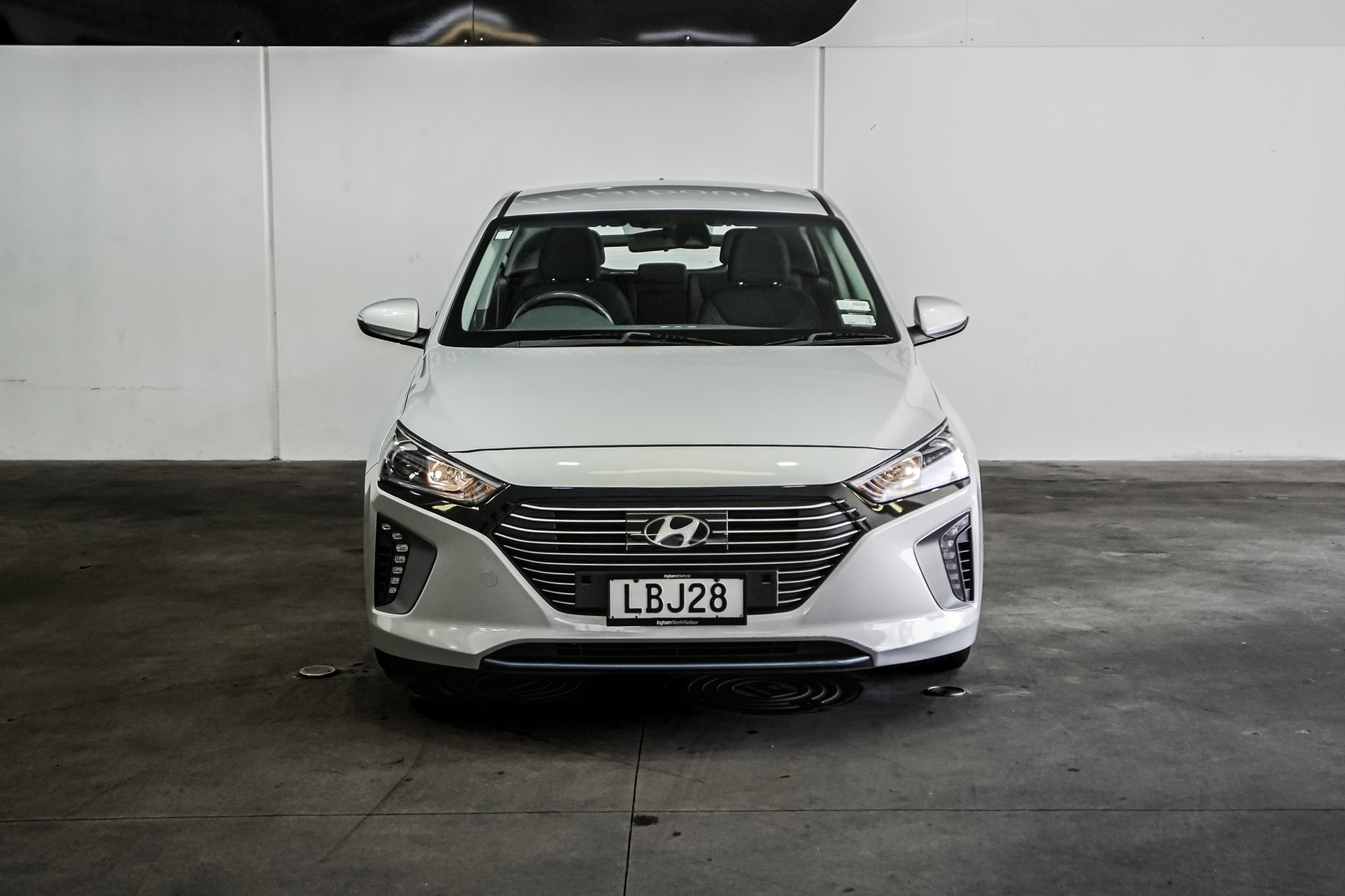 2017 Hyundai Ioniq | PHEV PHEV/6AM | 25562 | 5