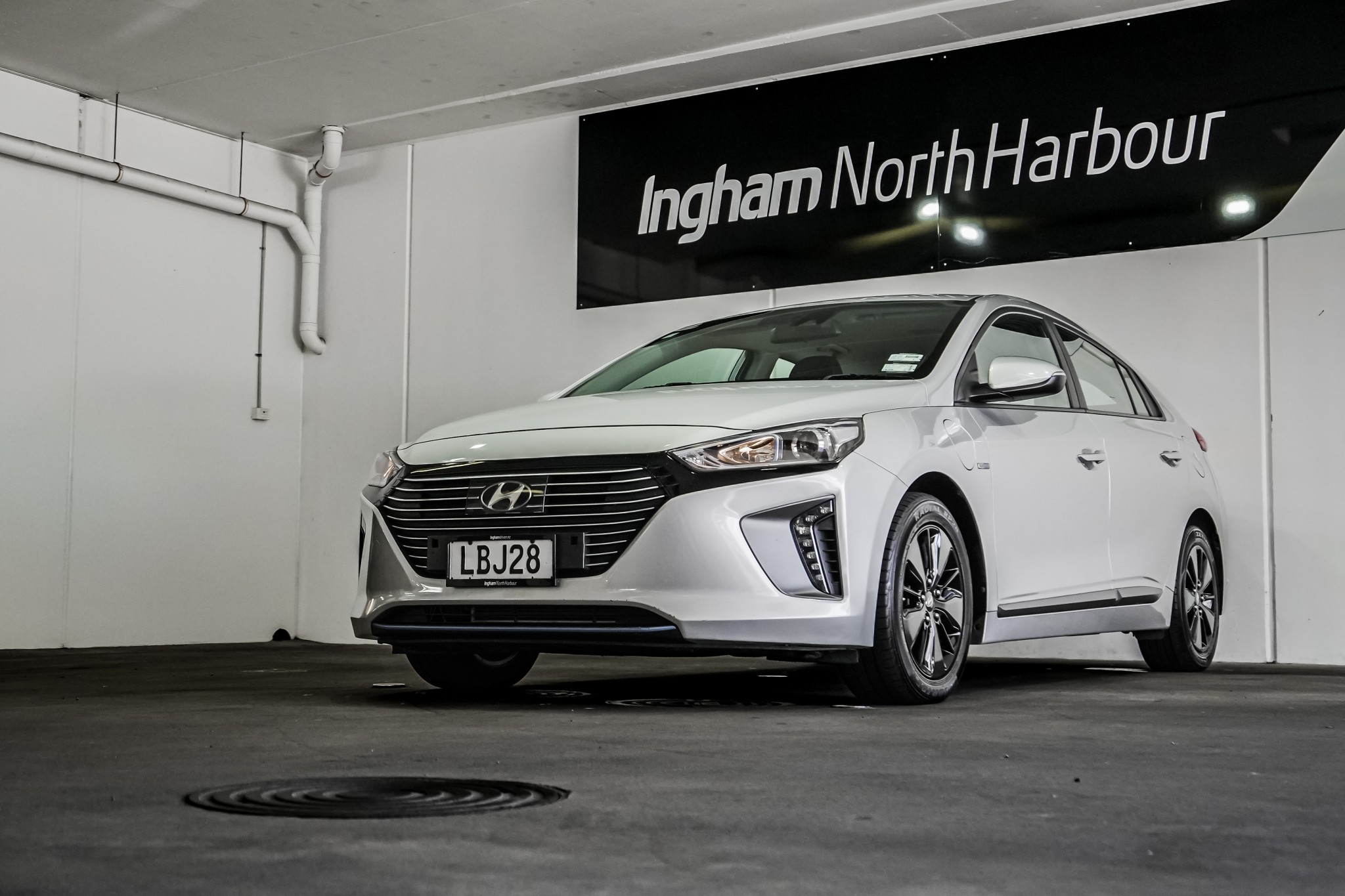 2017 Hyundai Ioniq | PHEV PHEV/6AM | 25562 | 6