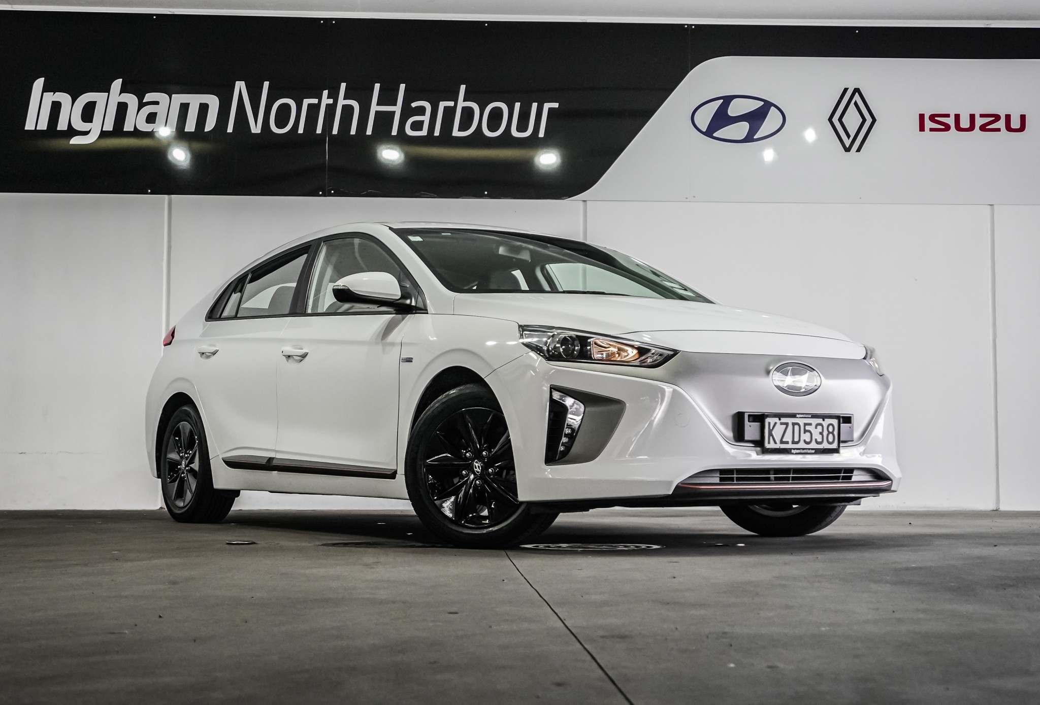 2017 Hyundai Ioniq | EV/FD | 25639 | 1