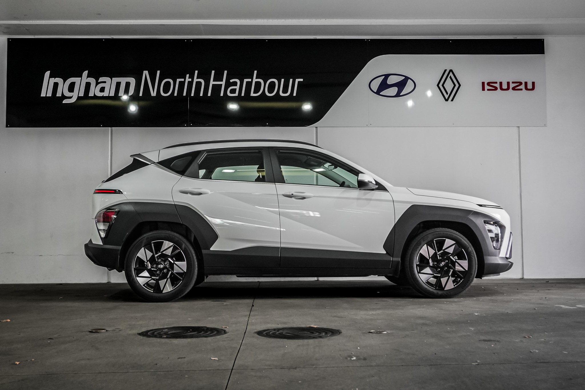 2024 Hyundai Kona | 2.0 ACTIVE 2WD 2.0P | 23473 | 2