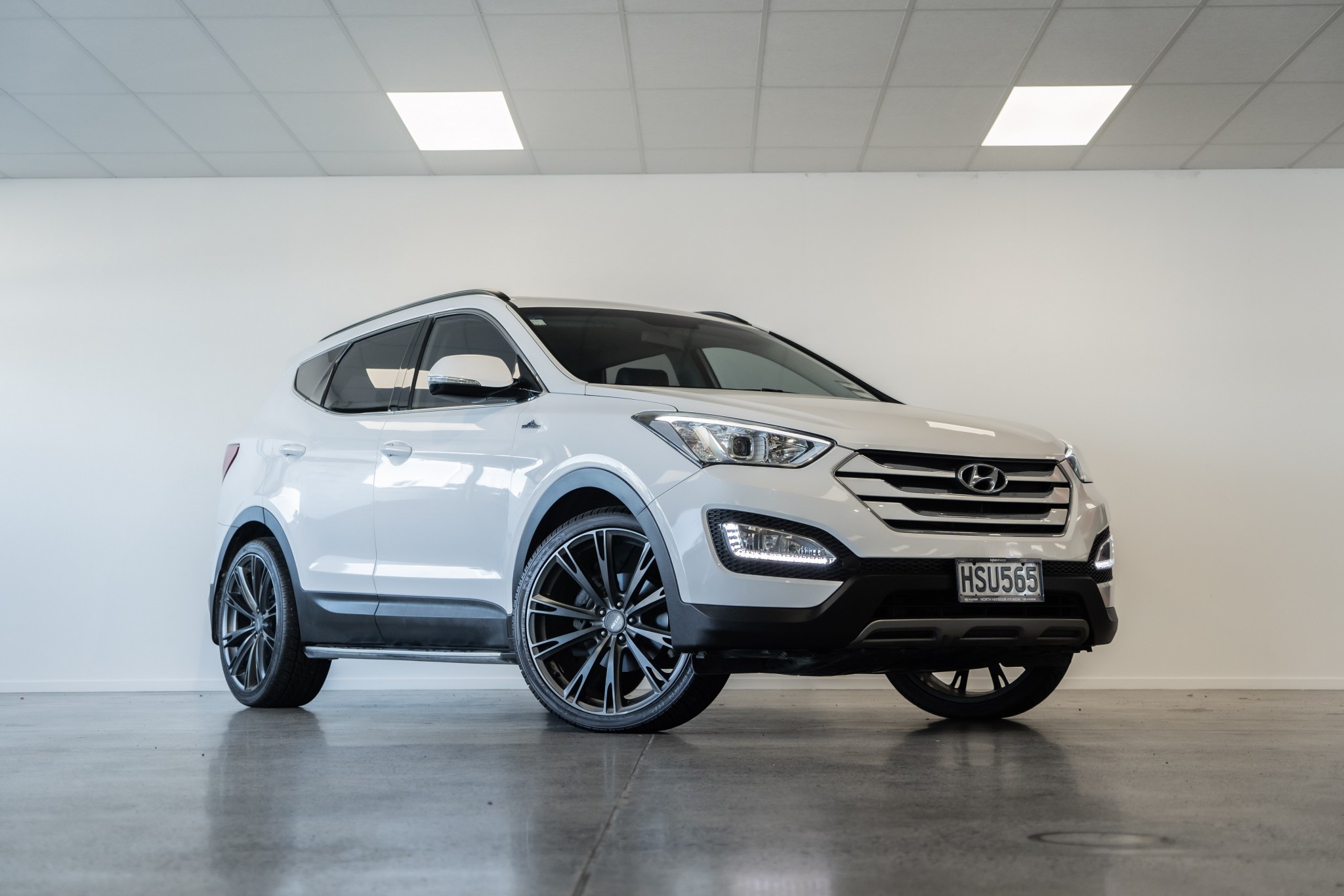 2014 Hyundai Santa Fe | DM 2.2D 5S | 17709 | 1