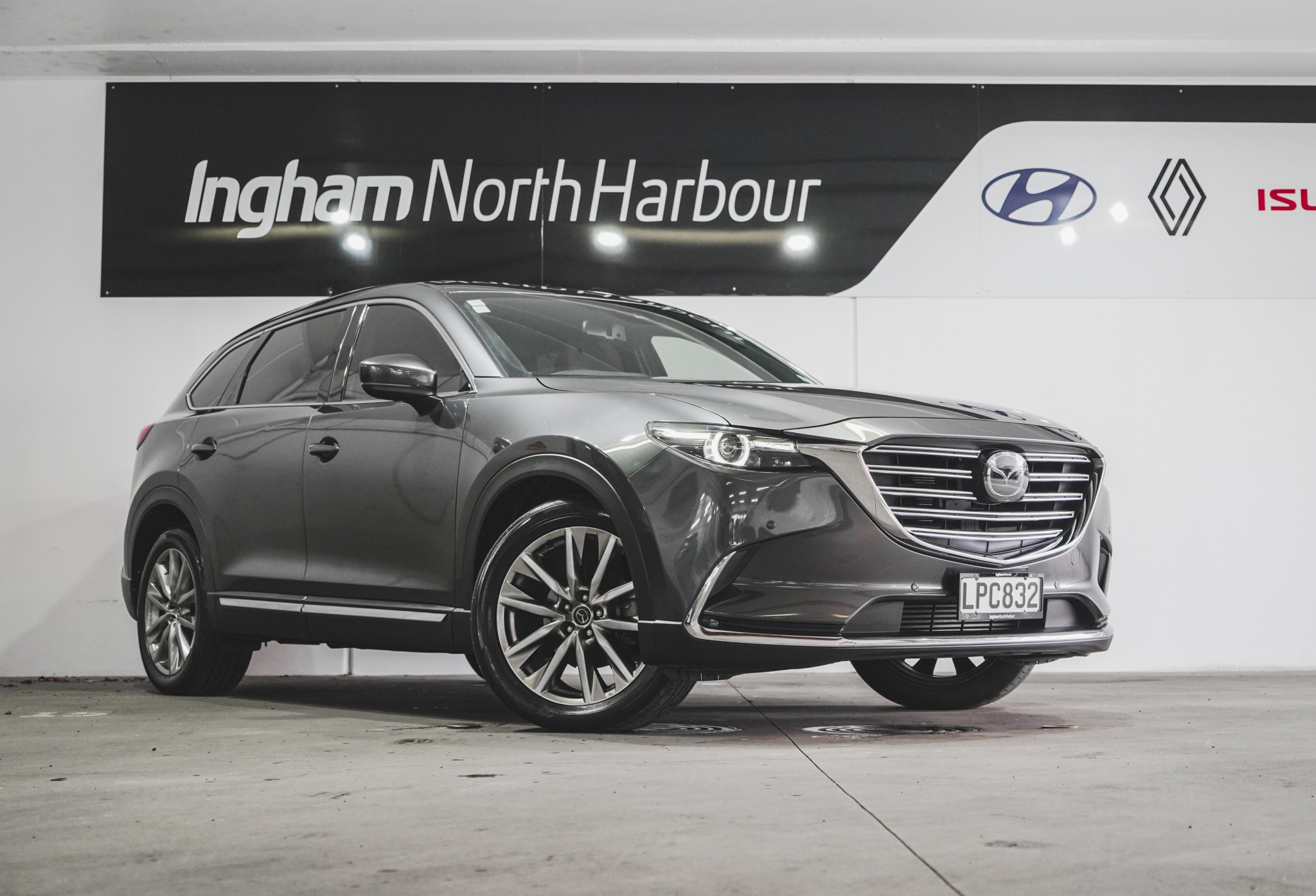 2018 Mazda CX-9 | LTD 2.5PT/4WD/6AT | 23769 | 1