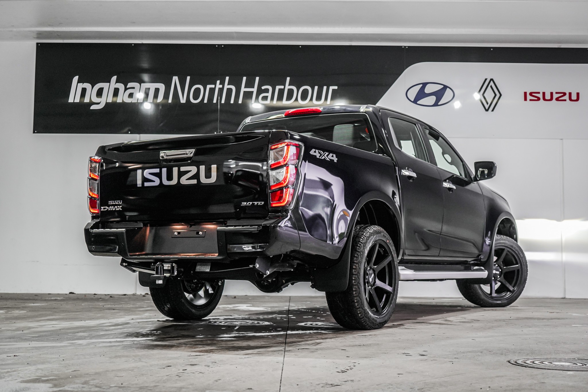 2024 Isuzu D-MAX | LS D/CAB 4WD  | 24077 | 3