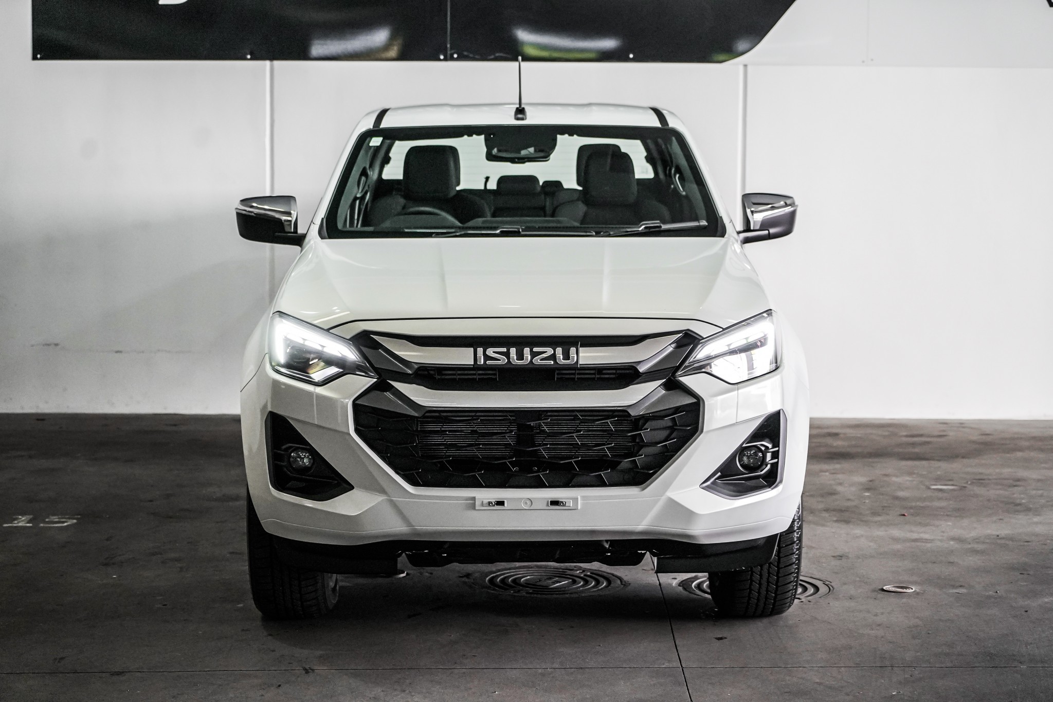 2024 Isuzu D-MAX | LS D/CAB 4WD  | 24076 | 4