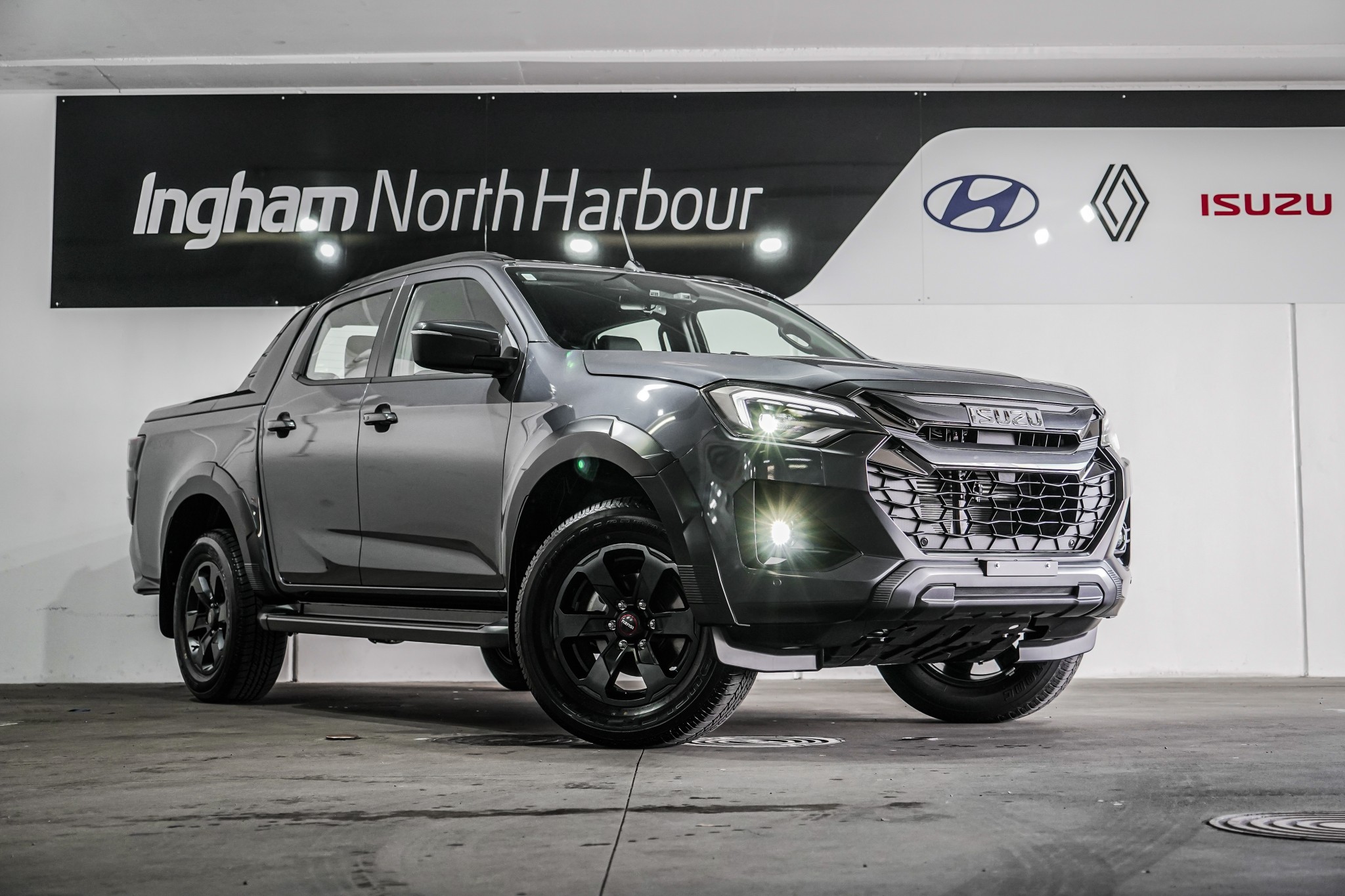 2024 Isuzu D-MAX | X-TERRAIN D/C 4WD | 24079 | 1