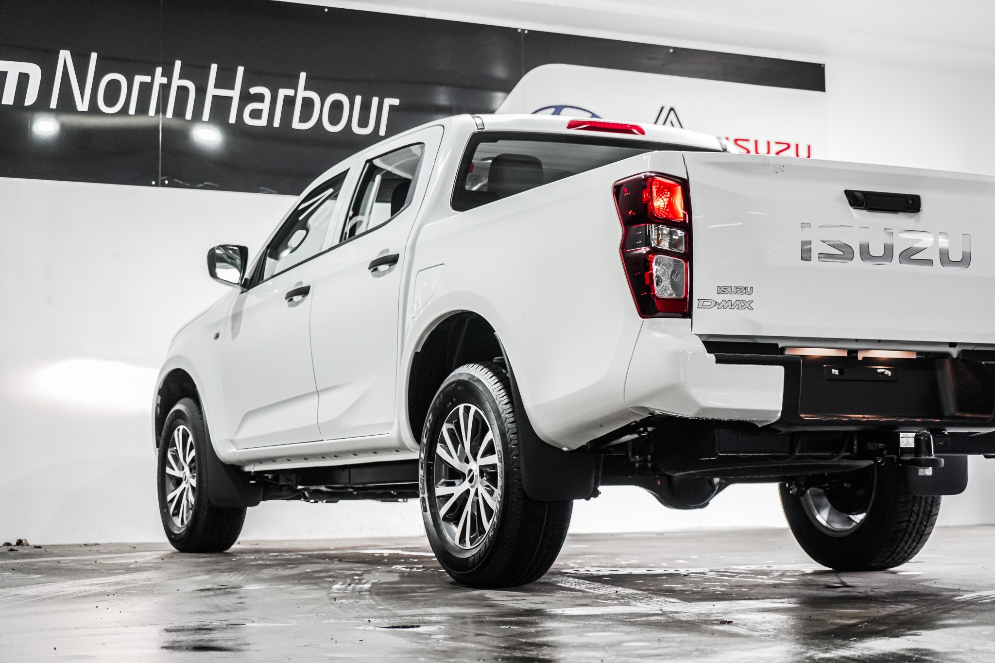 2024 Isuzu D-MAX | LX D/CAB 2WD | 24078 | 6