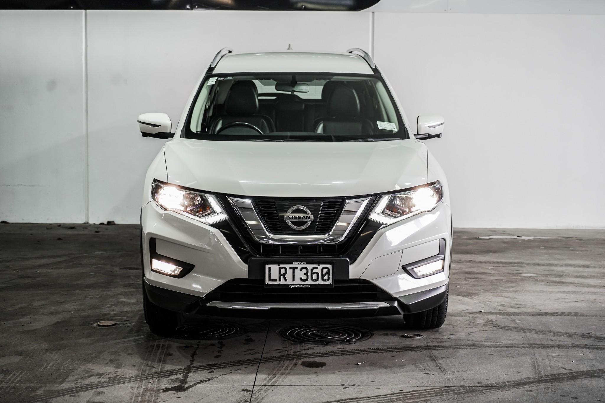 2018 Nissan X-Trail | ST-L 2.5P/6CVT | 24042 | 4