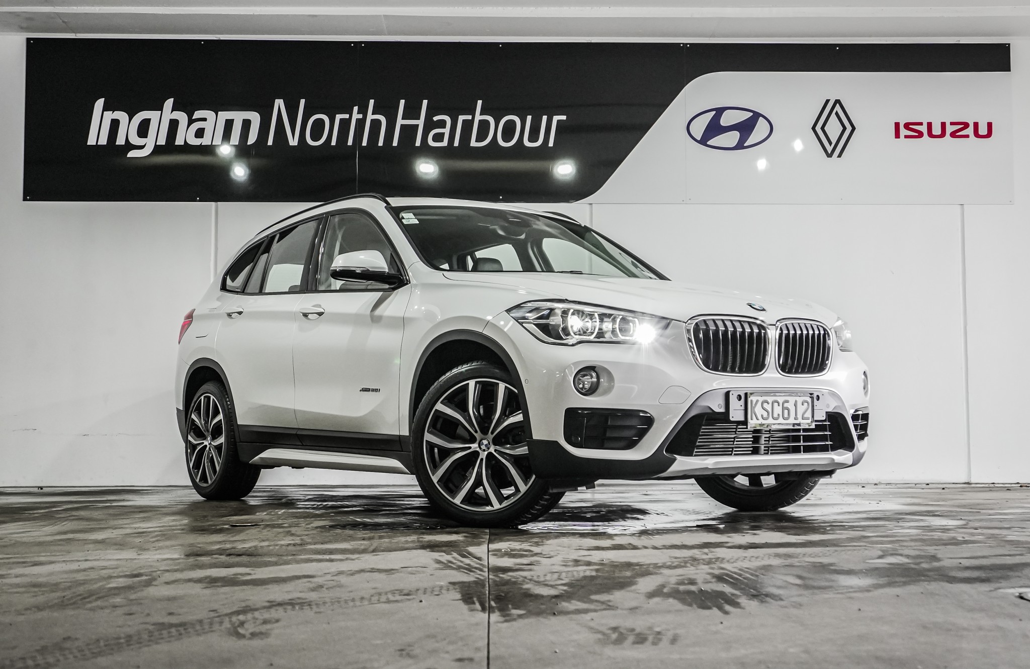 2017 BMW X1 | X25I 2.0P/4WD/8AT/SW | 24848 | 1