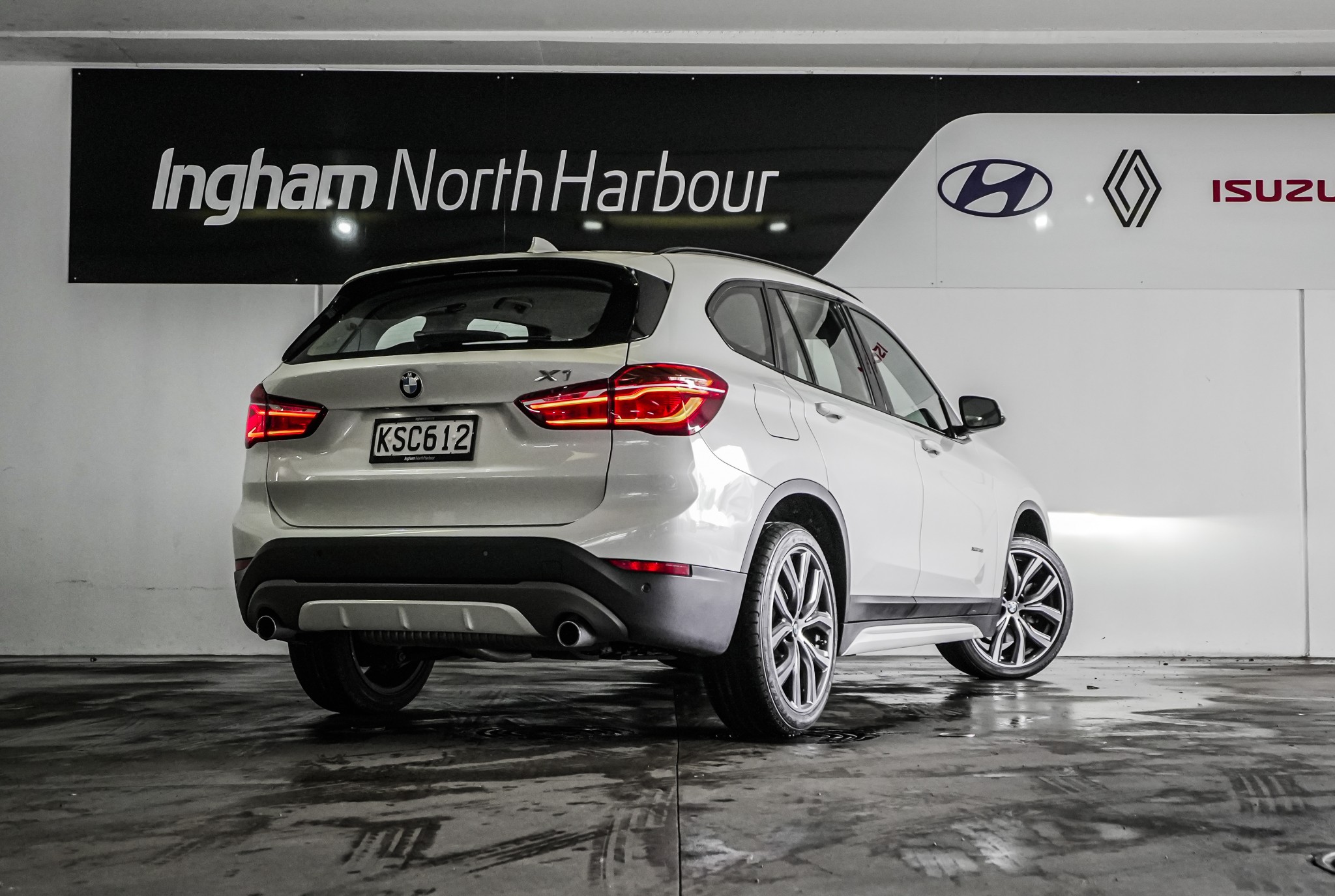 2017 BMW X1 | X25I 2.0P/4WD/8AT/SW | 24848 | 3