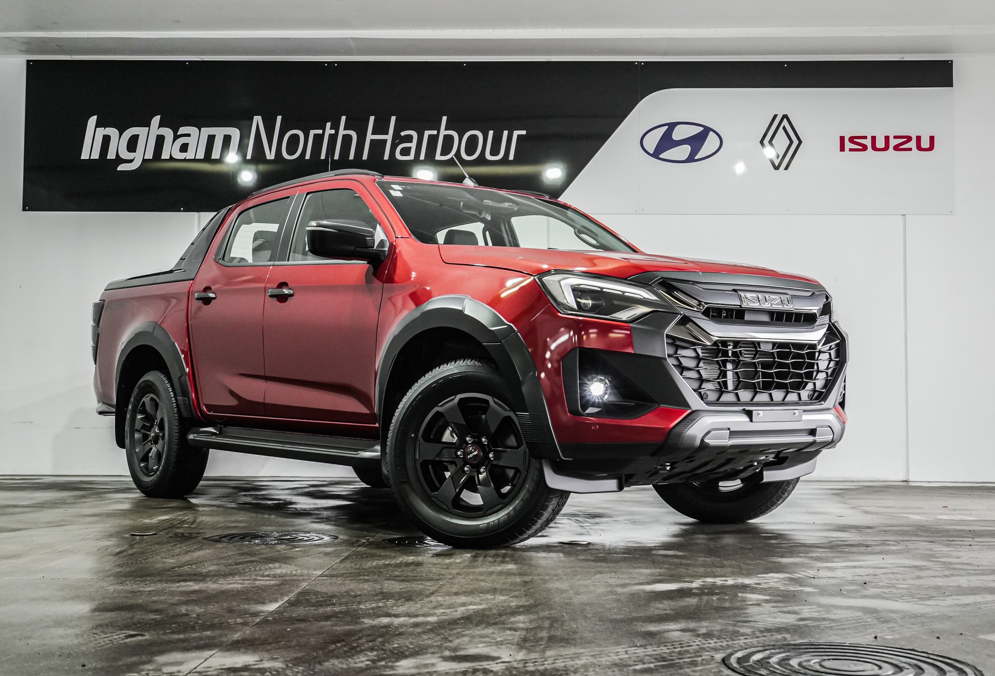 2024 Isuzu D-MAX | X-TERRAIN DOUBLE CAB | 25267 | 1