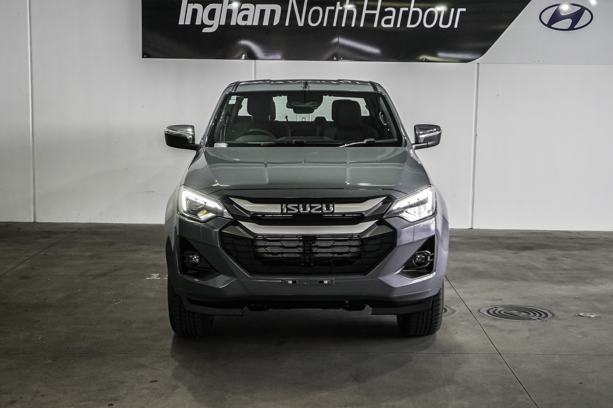 2025 Isuzu D-MAX | LS DOUBLE CAB 4WD F/ | 25536 | 4