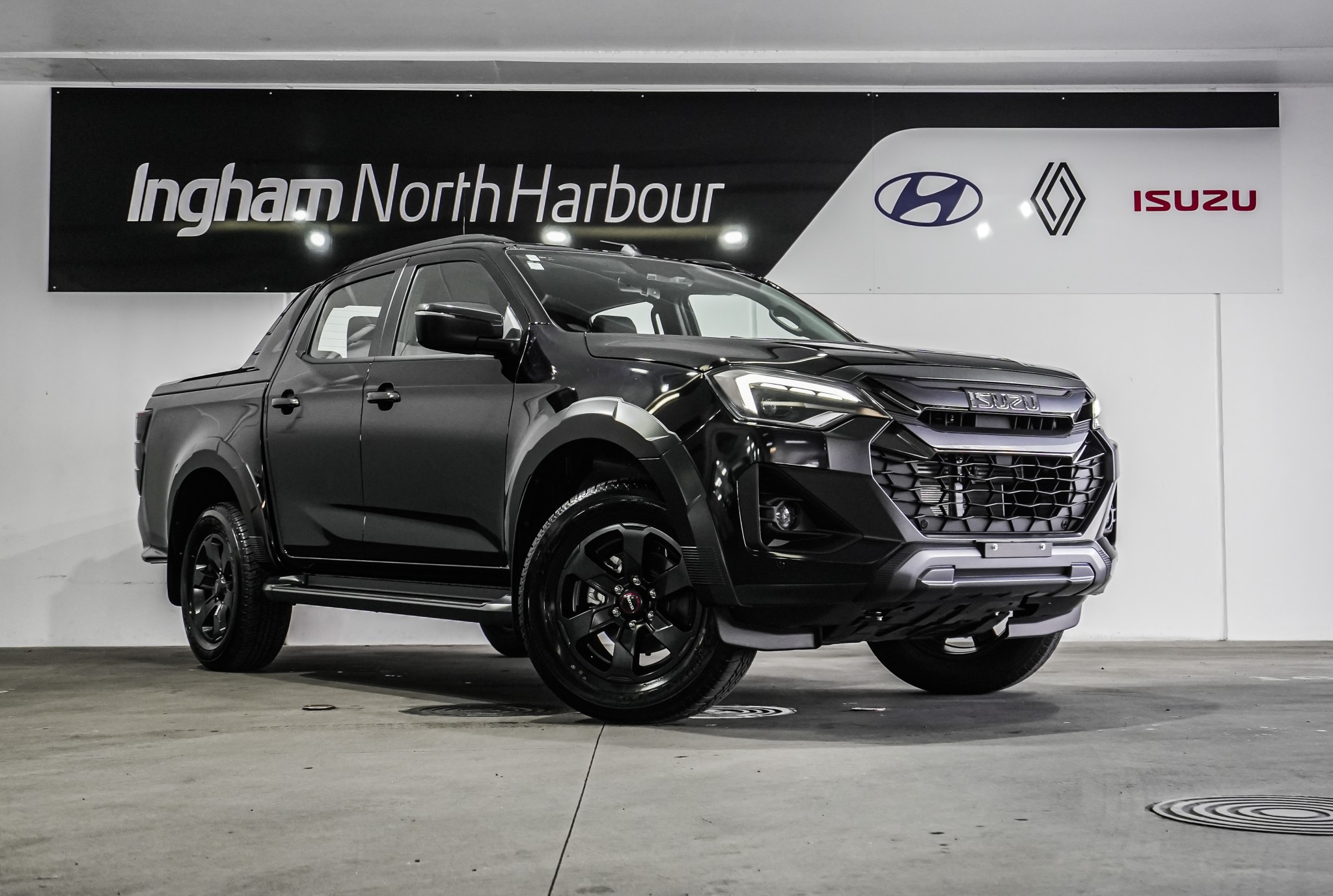 2025 Isuzu D-MAX | X-TERRAIN DOUBLE CAB | 25534 | 1