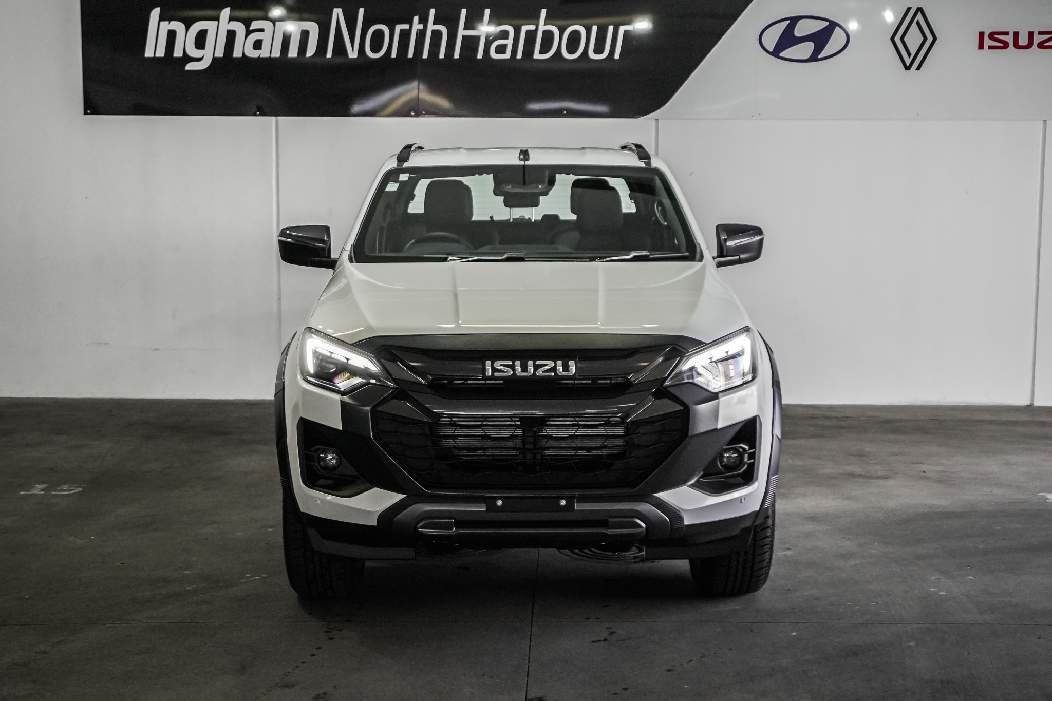 2025 Isuzu D-MAX | X-TERRAIN DOUBLE CAB | 25538 | 5