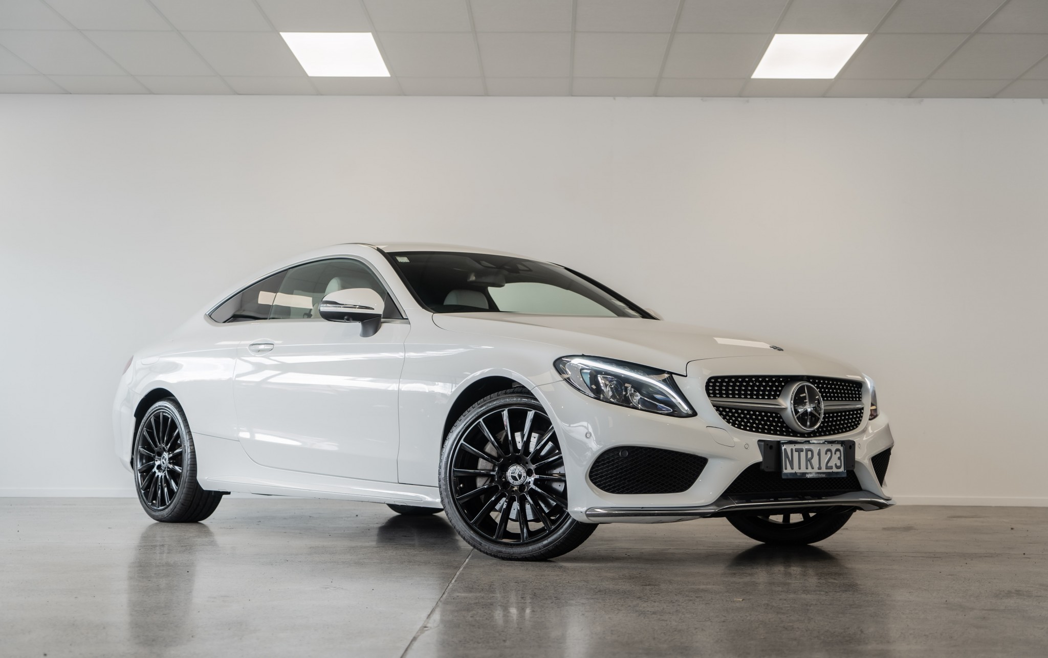 Mercedes-Benz C 250 2017 | D Coupe AMD Sport Package