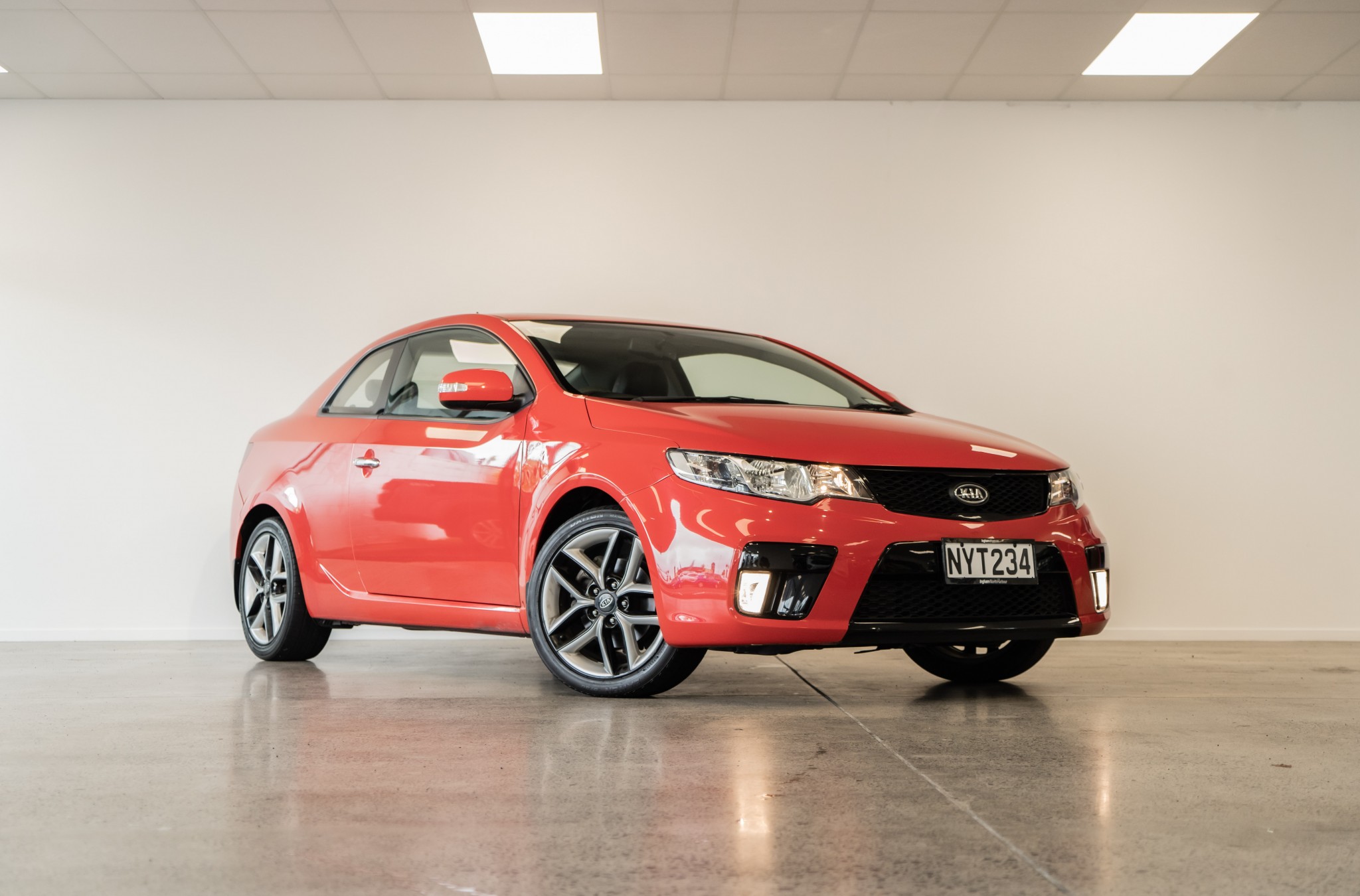 2011 Kia Koup | 2.0 PETROL AUTO SX | 17045 | 1