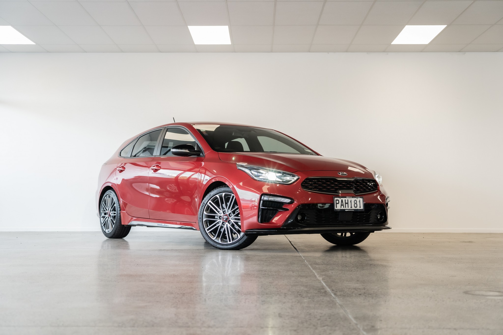 2021 Kia Cerato | GT 1.6PT/7AM | 17187 | 1