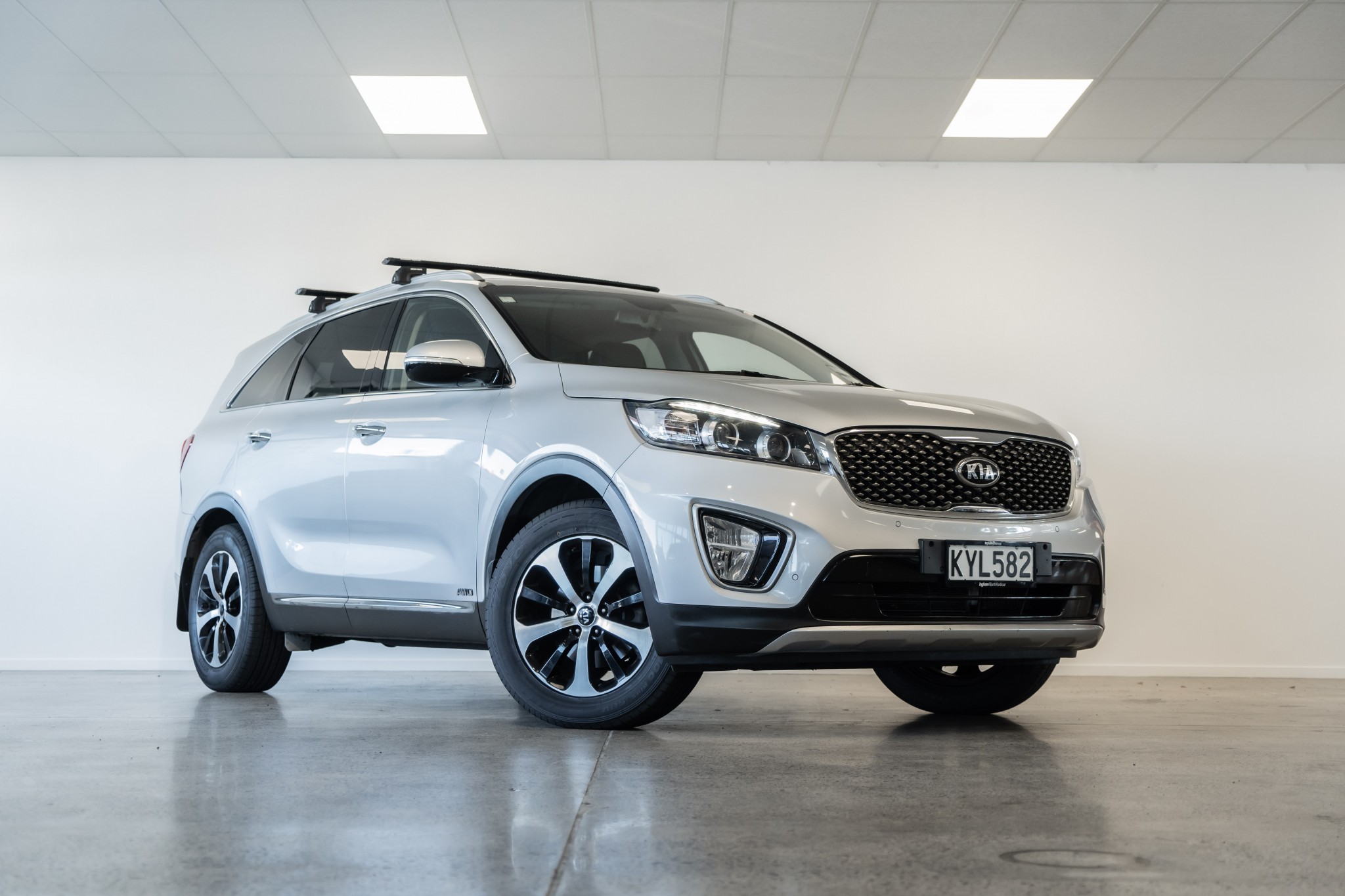 2017 Kia Sorento | SX 2.2D/4WD/6AT | 17553 | 1