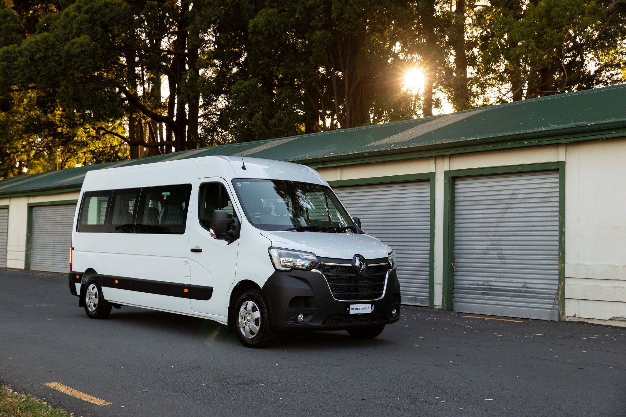 2024 Renault Master | MINIBUS 2.3DT | 24120 | 7