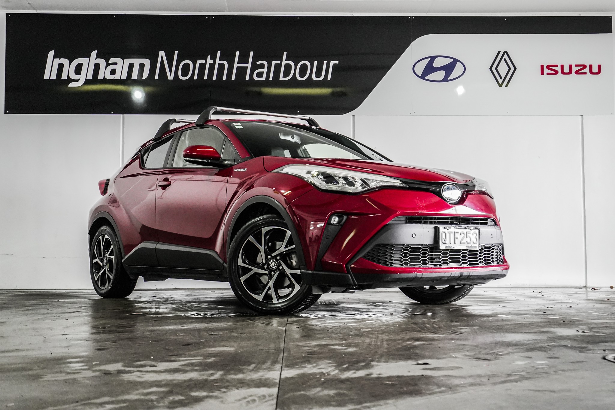 2020 Toyota C-HR | 1.8PH/HD | 24580 | 1