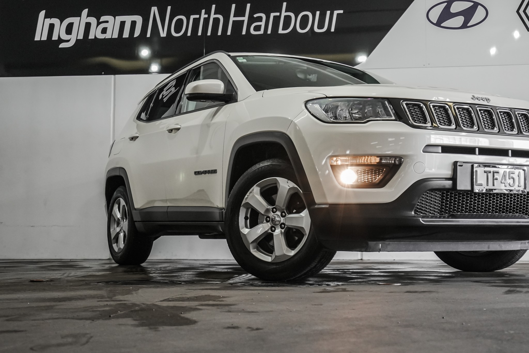 2018 Jeep Compass | LONGITUDE 2.4P/6AT | 25074 | 6