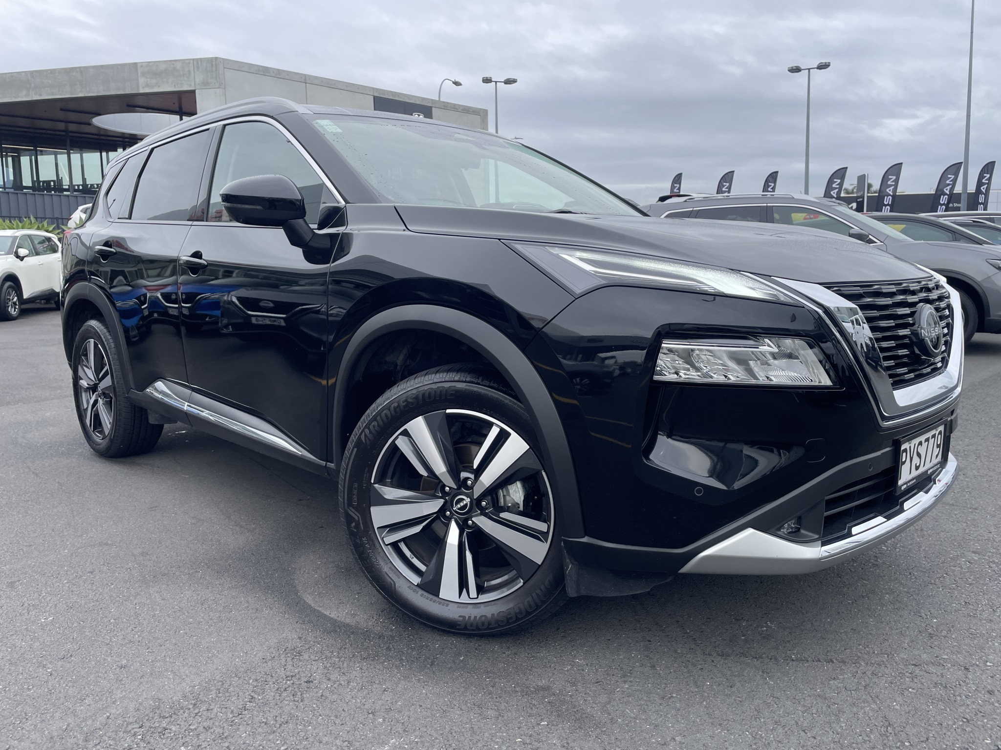 2023 Nissan X-Trail | TI-L 2.5P/4WD/CVT | 23259 | 1