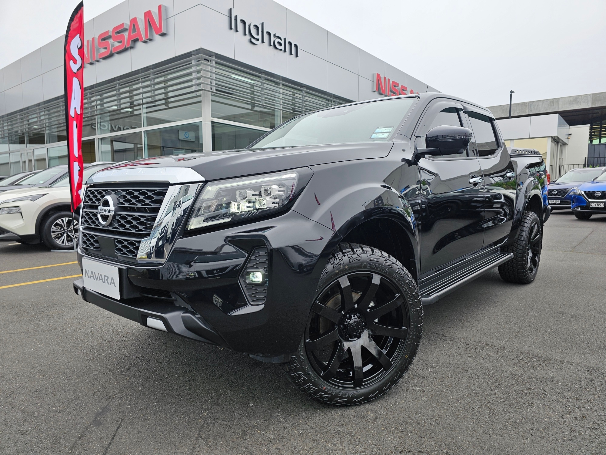 2024 Nissan Navara | PLATINUM 4X     | 23805 | 4