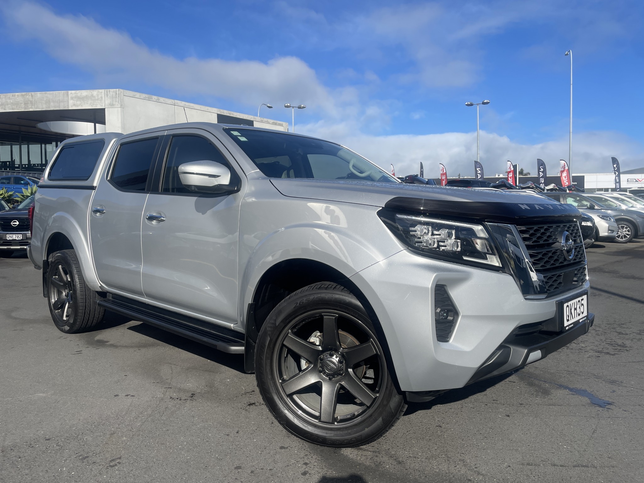 2024 Nissan Navara | ST PLATINUM 2WD | 24040 | 4